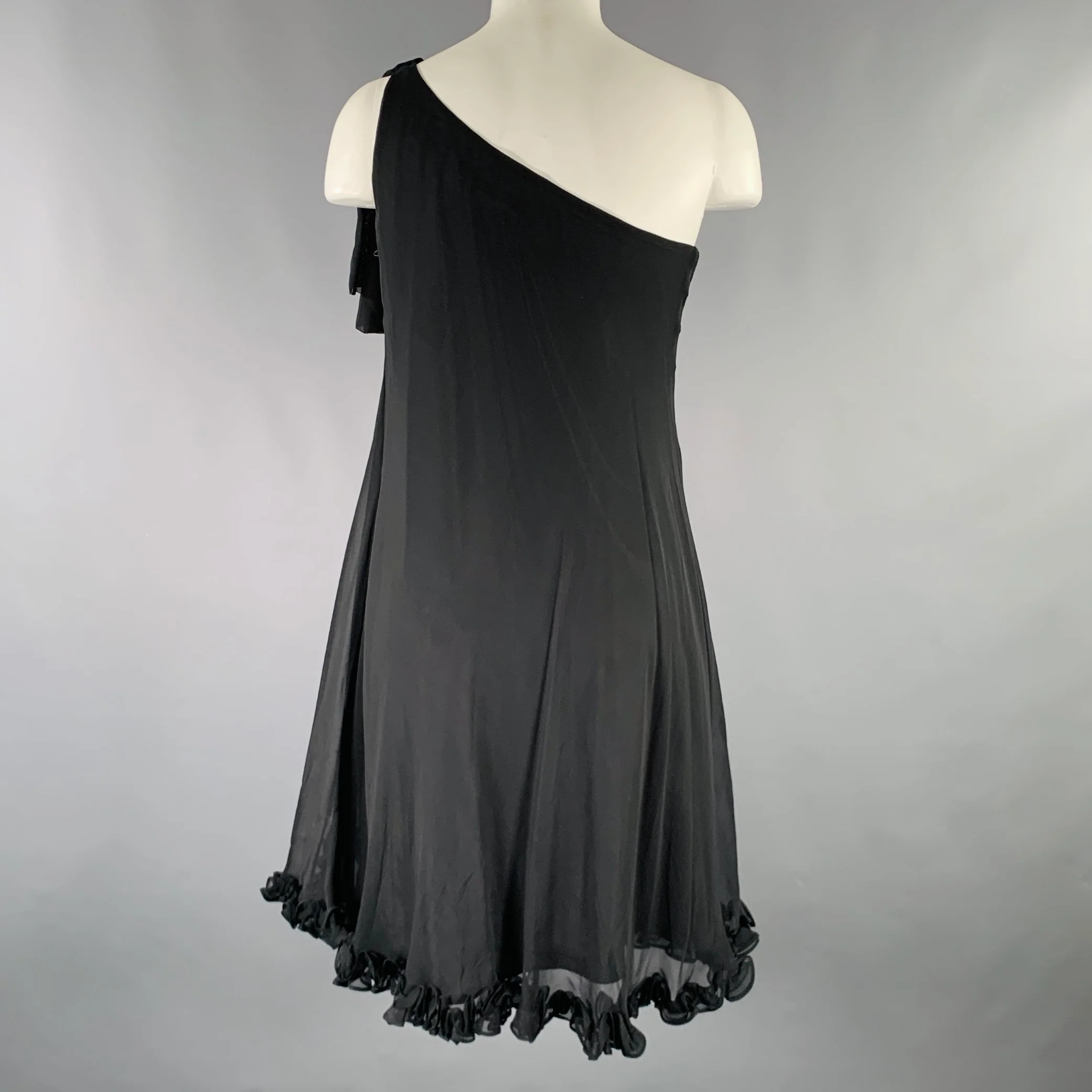 MARCHESA NOTTE Size 4 Black Silk Ruffled One Shoulder Cocktail Dress - Image 4