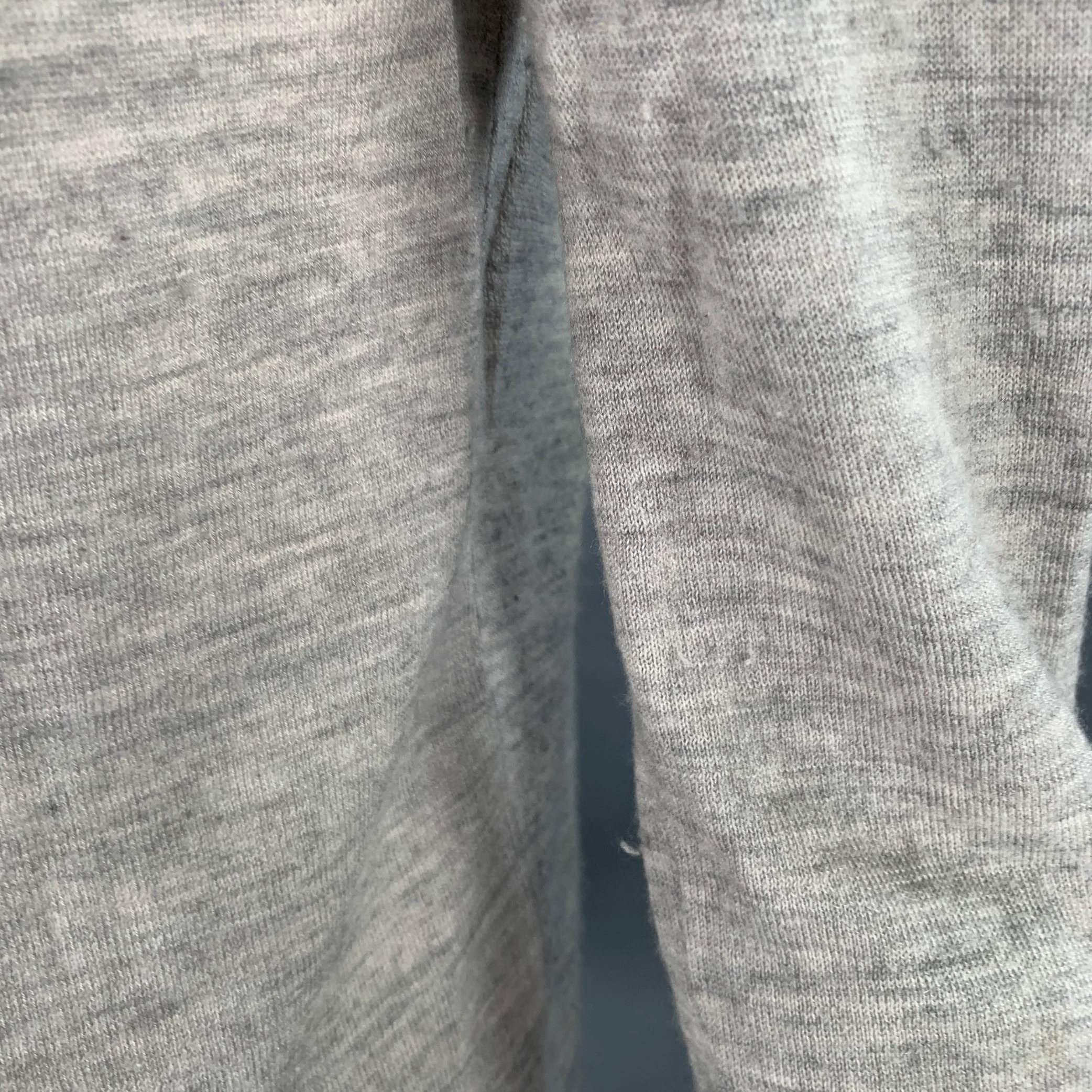 MARGARET OLEARY Size XS Grey Cashmere Heather V-Neck Pullover - Image 5