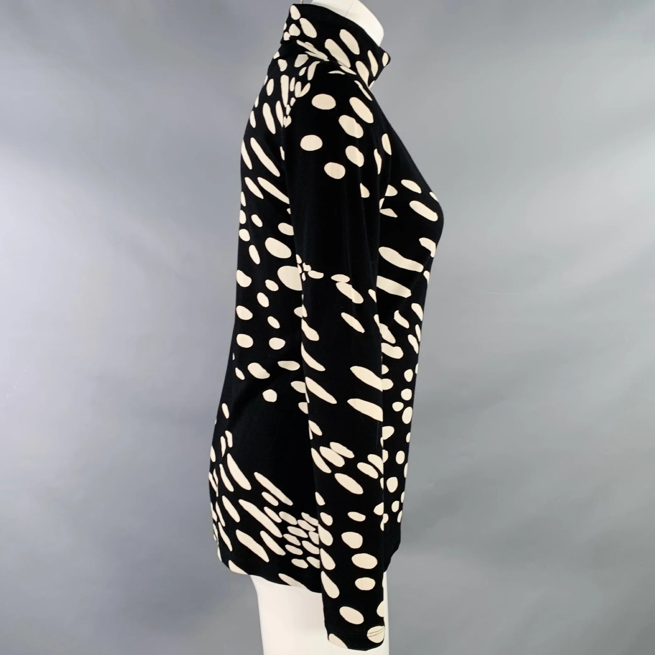 MARIMEKKO Size M Black White Jersey Dots Mock Neck Pullover - Image 2