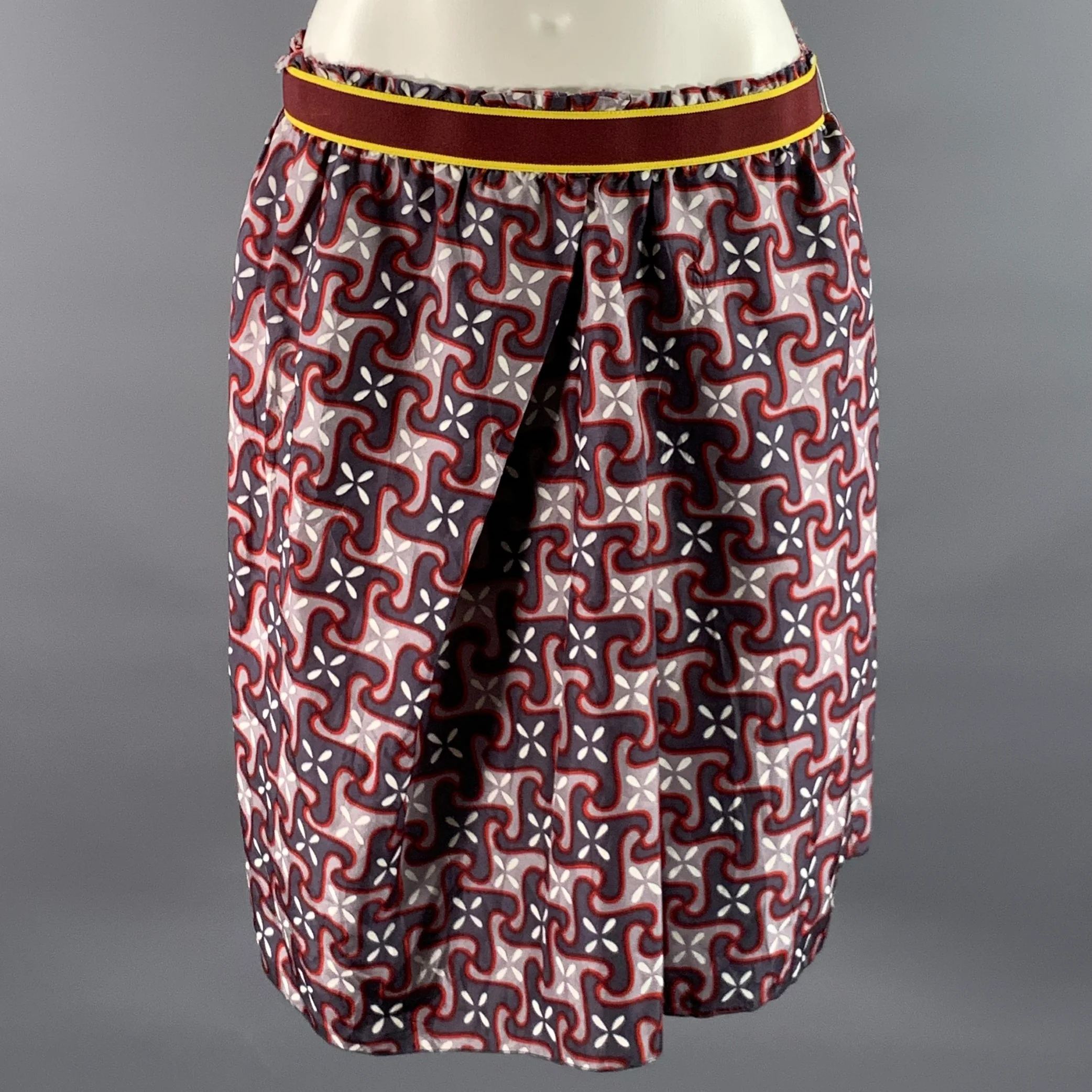 MARNI Size M Grey Red Geometric Silk Above Knee Skirt