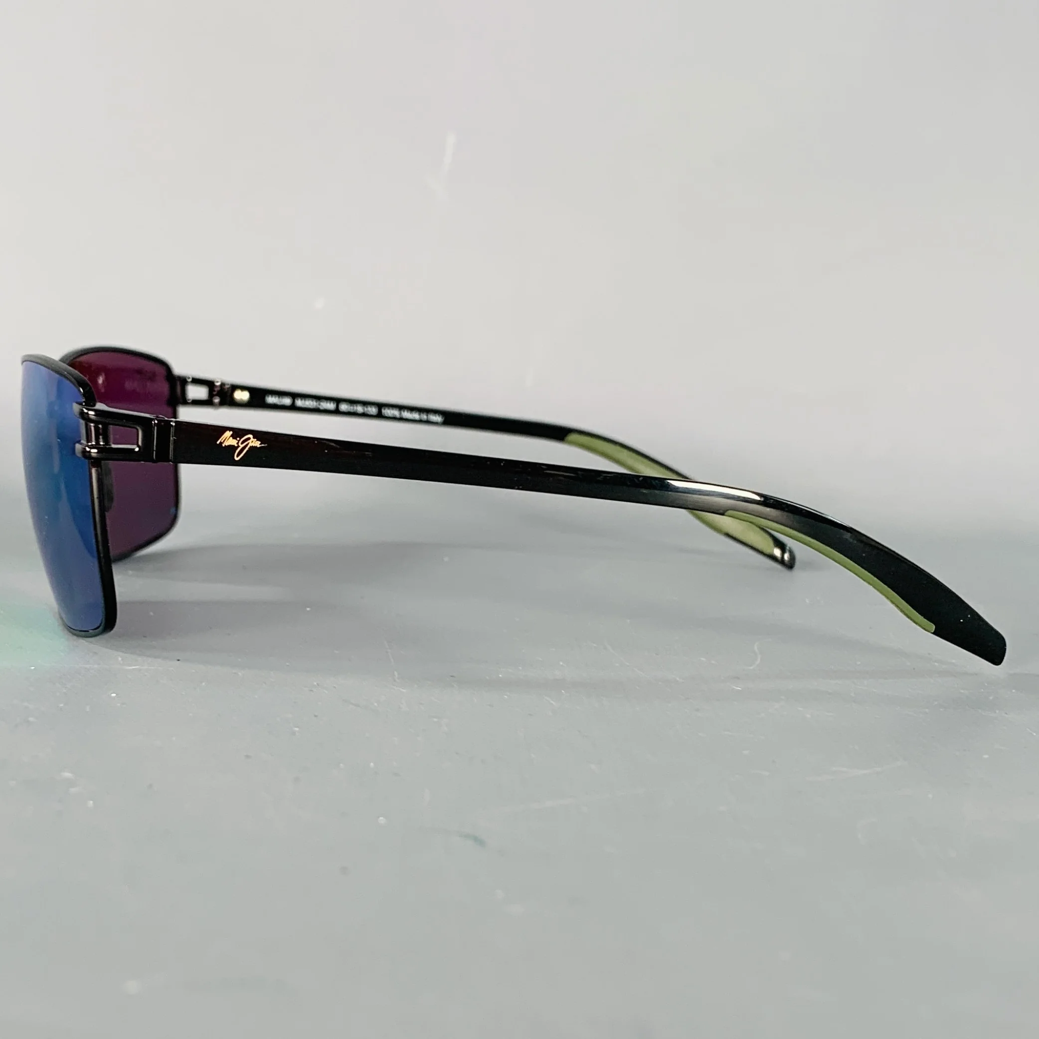 MAUI JIM Cove Park Black Iridescent Green Acetate Metal Polarized Sunglasses - Image 4