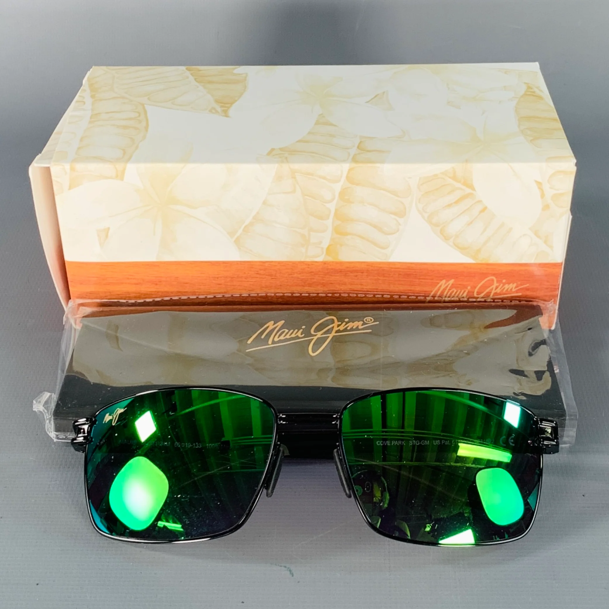 MAUI JIM Cove Park Black Iridescent Green Acetate Metal Polarized Sunglasses - Image 7