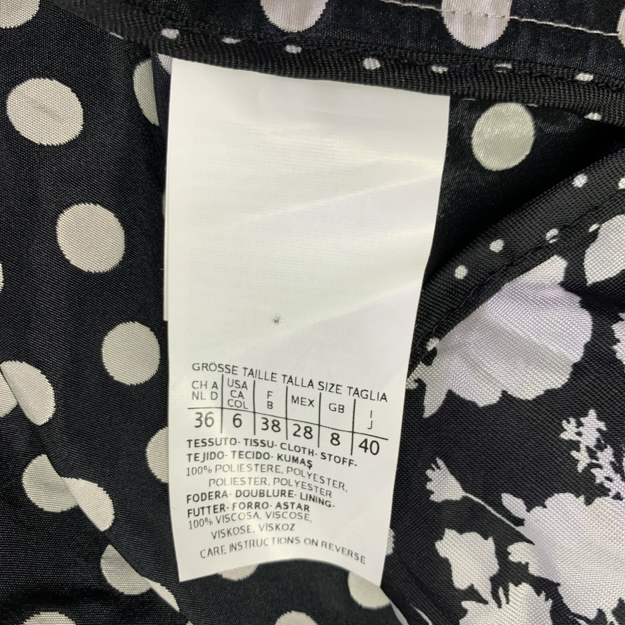 MAX MARA Size 6 White Black Polyester Polka Dot Buttoned Coat - Image 7