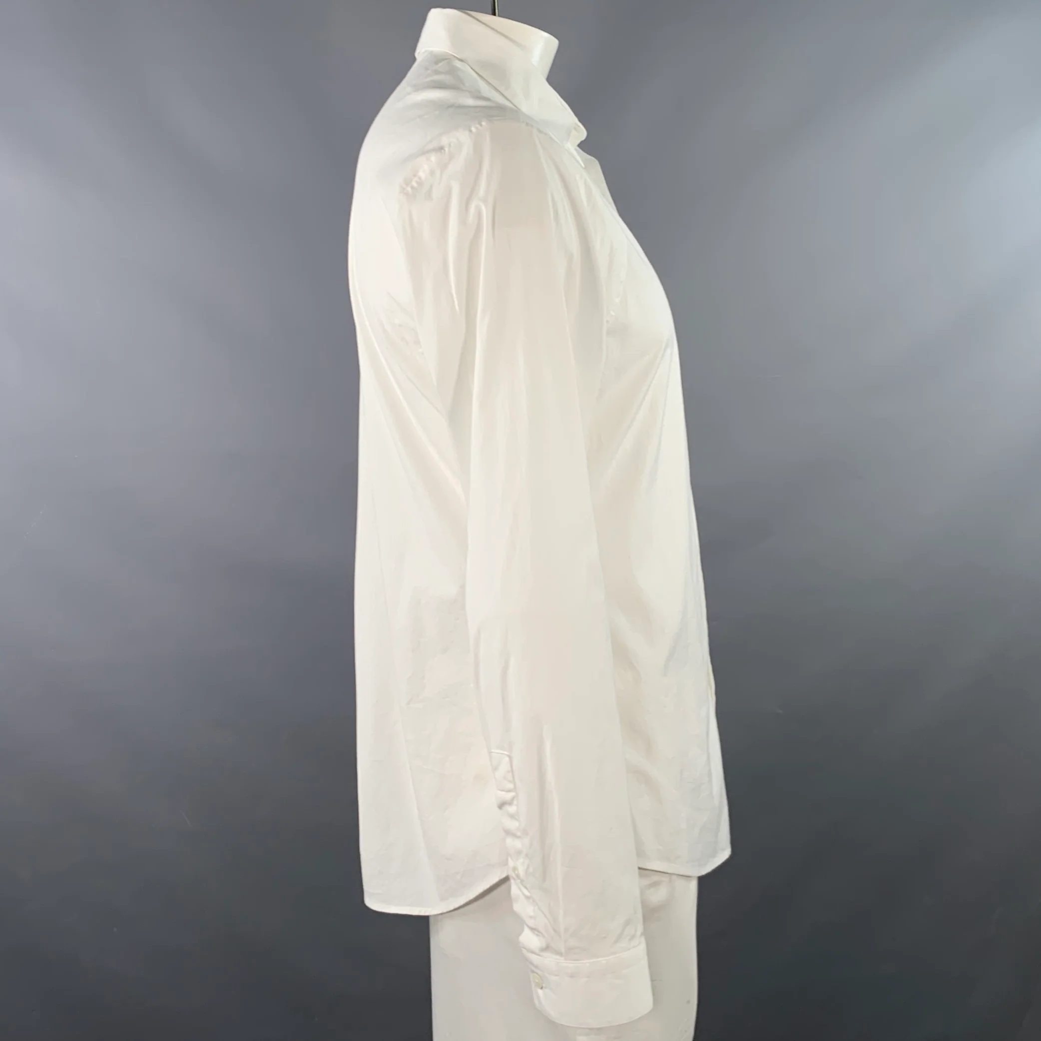 MCQ by ALEXANDER MCQUEEN Size 42 White Cotton Blend Curved Cutaway Long Sleeve Shirt - Image 2