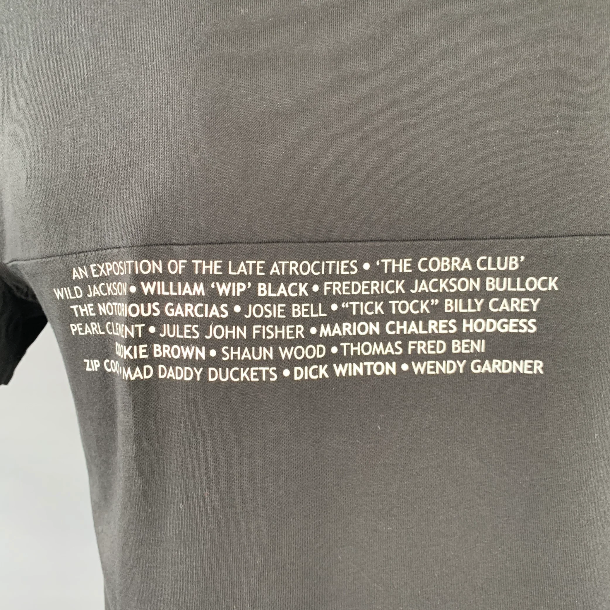 MCQ by ALEXANDER MCQUEEN Size L Black White Cobra Club Print Cotton Crew Neck T-shirt - Image 5