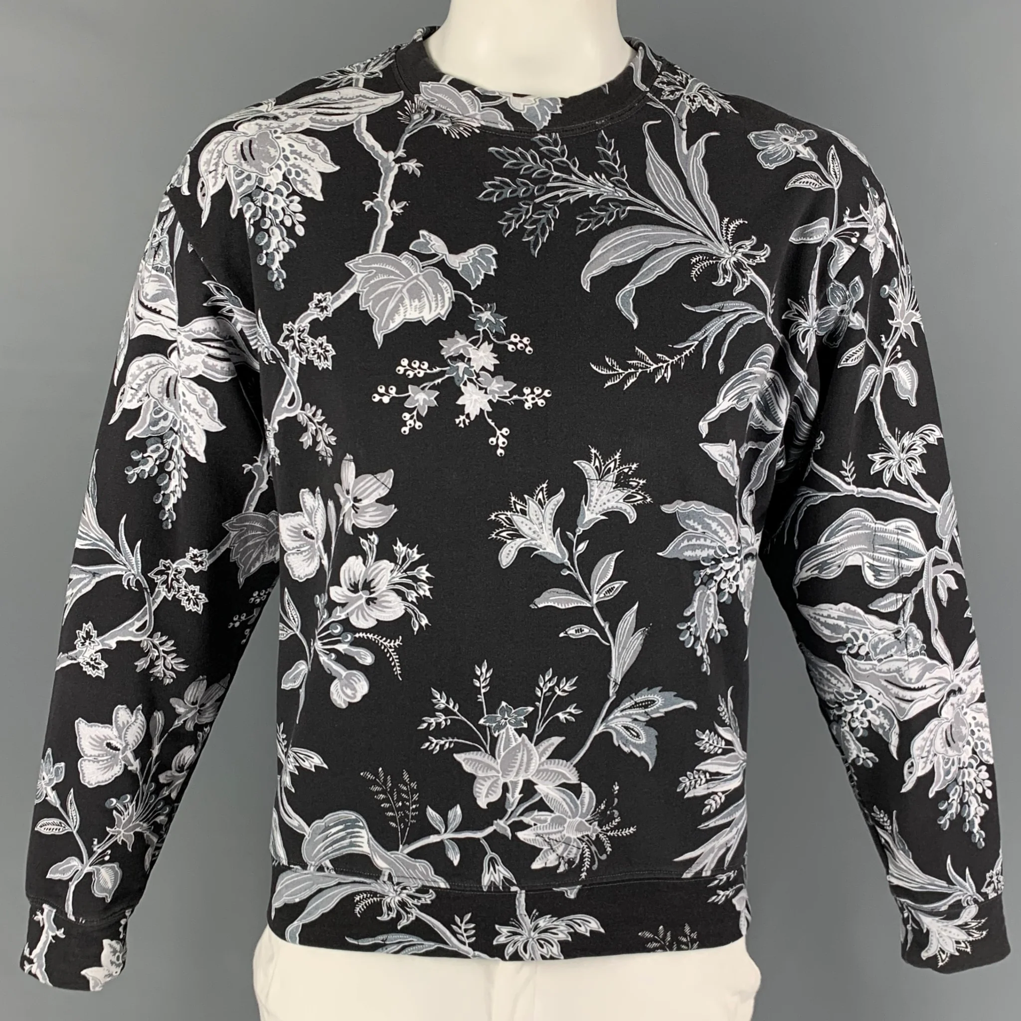 MCQ by ALEXANDER MCQUEEN Size M Black White Print Cotton Crew-Neck Pullover