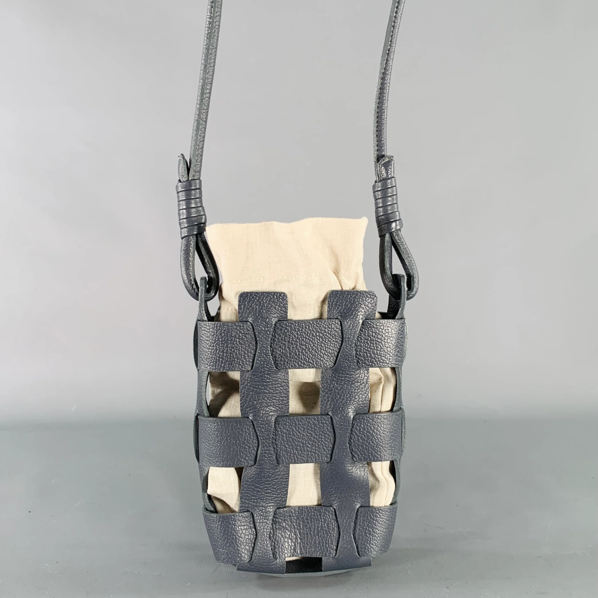 MICHU Grey Cream Woven Leather Cotton Crossbody Drawstring Handbag - Image 4