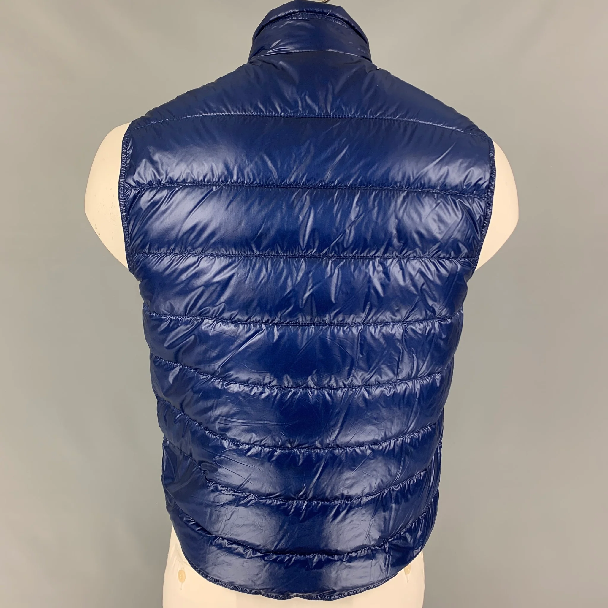 MONCLER Size L Blue Quilted Nylon Lightweight Vest - Image 3