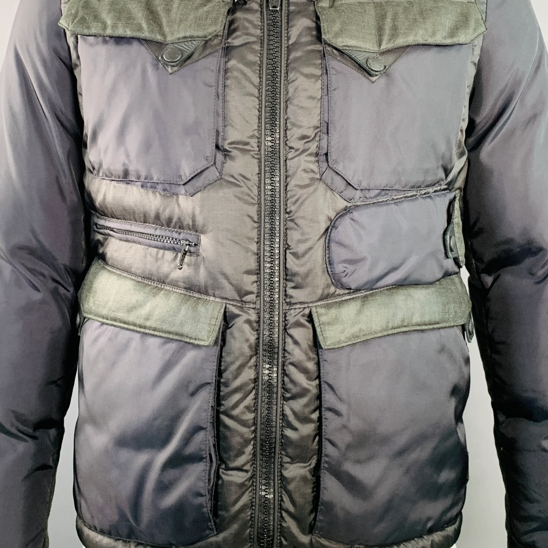 MONCLER Size L Folgore Black Charcoal Color Block Polyester Padded Jacket - Image 2