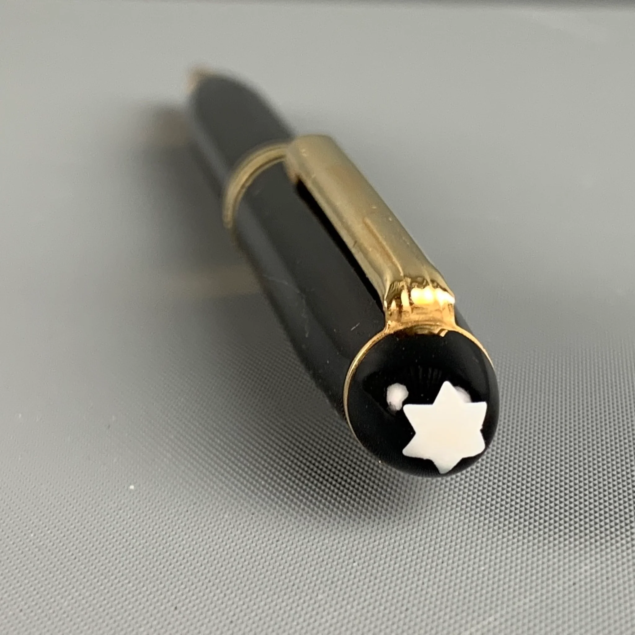 MONT BLANC Ballpoint Black Gold - Image 3