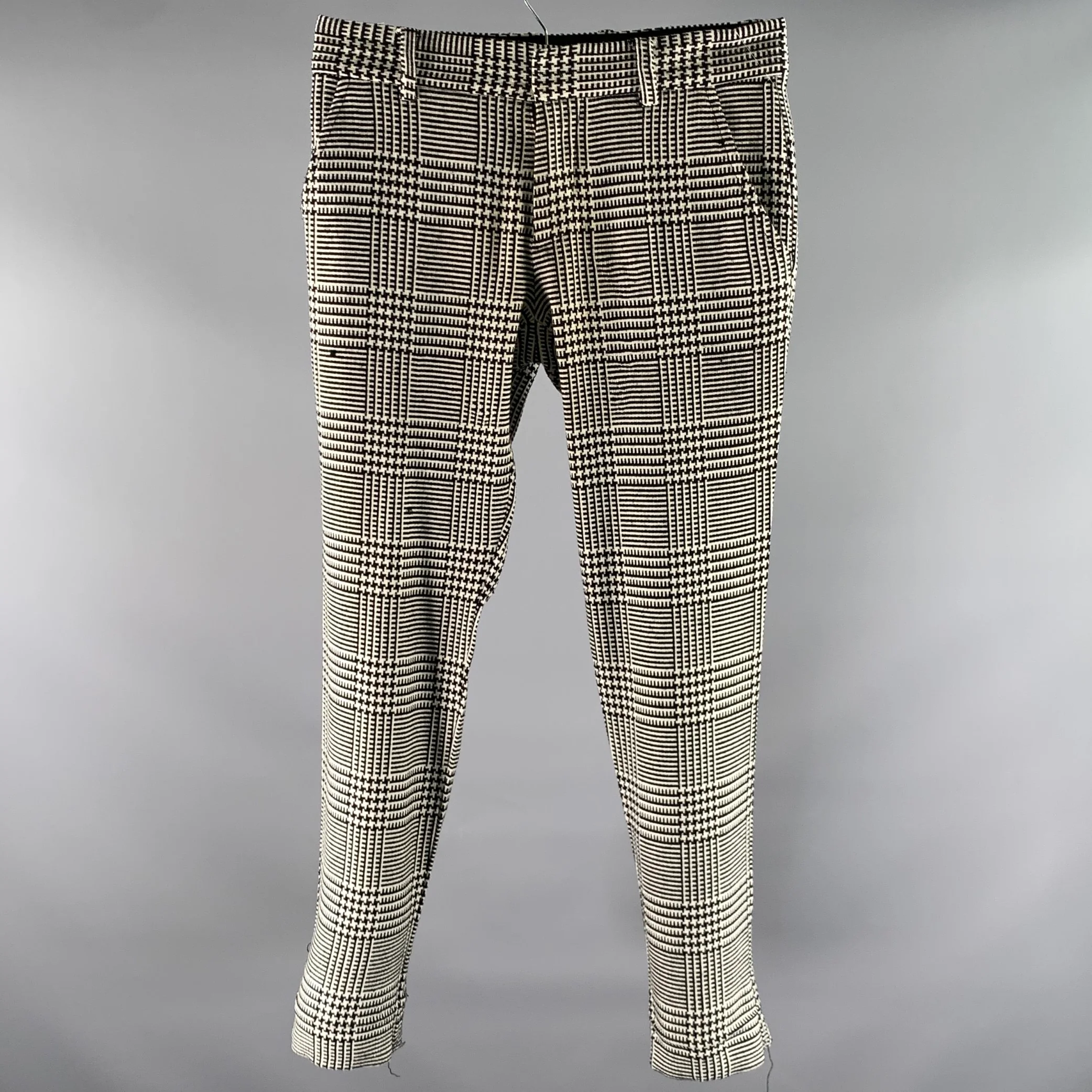 MR TURK Size 30 White Black Glen Check Polyester Blend Slim Fit Pants