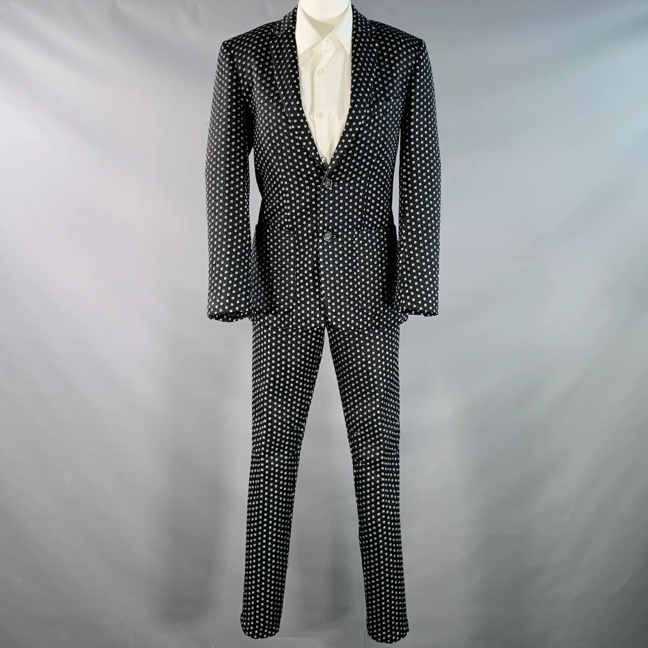 MR TURK Size 36 Regular Black White Perforated Polyester Notch Lapel Suit - Image 2