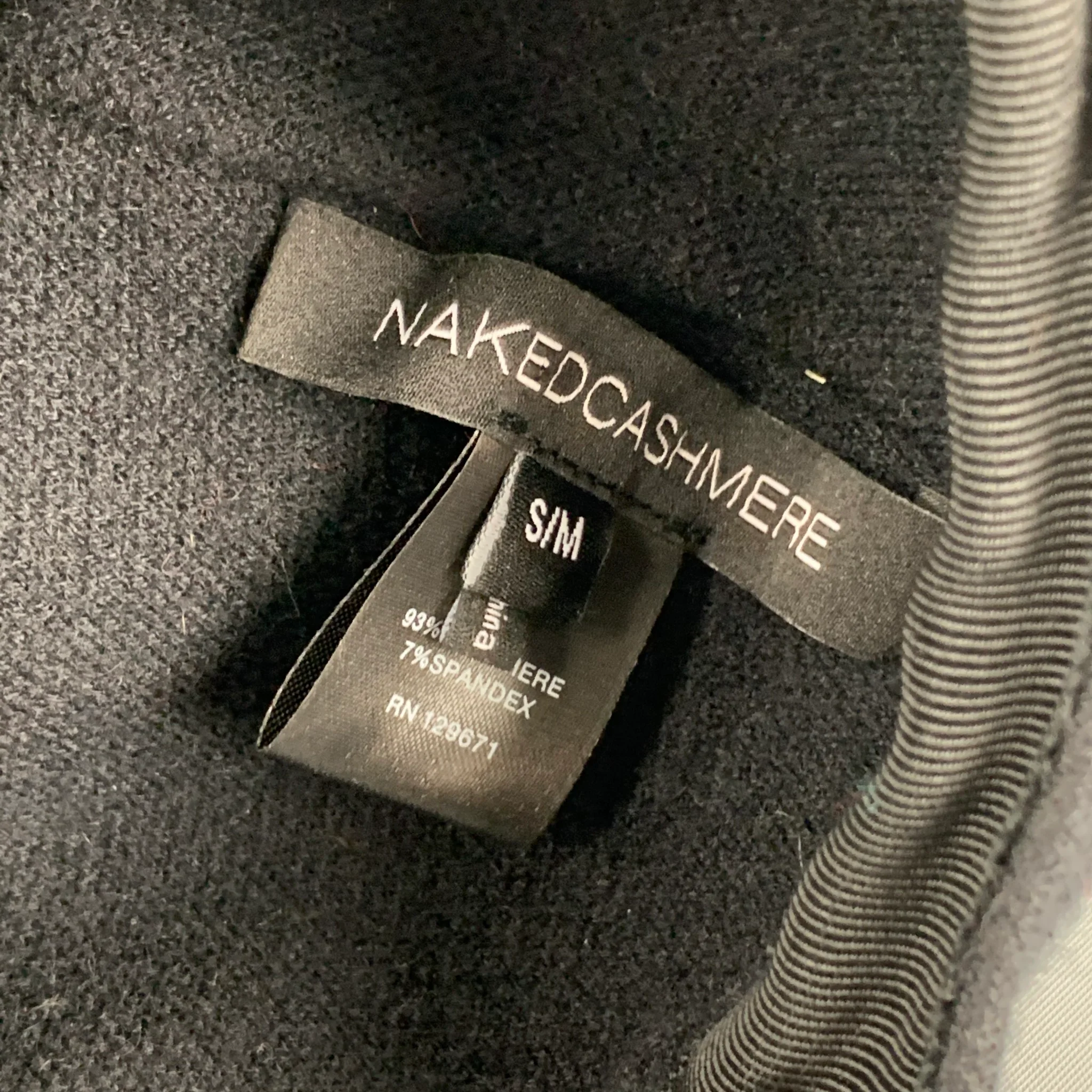 NAKED CASHMERE Size S/M Black Cashmere Blend Baseball Hat - Image 6