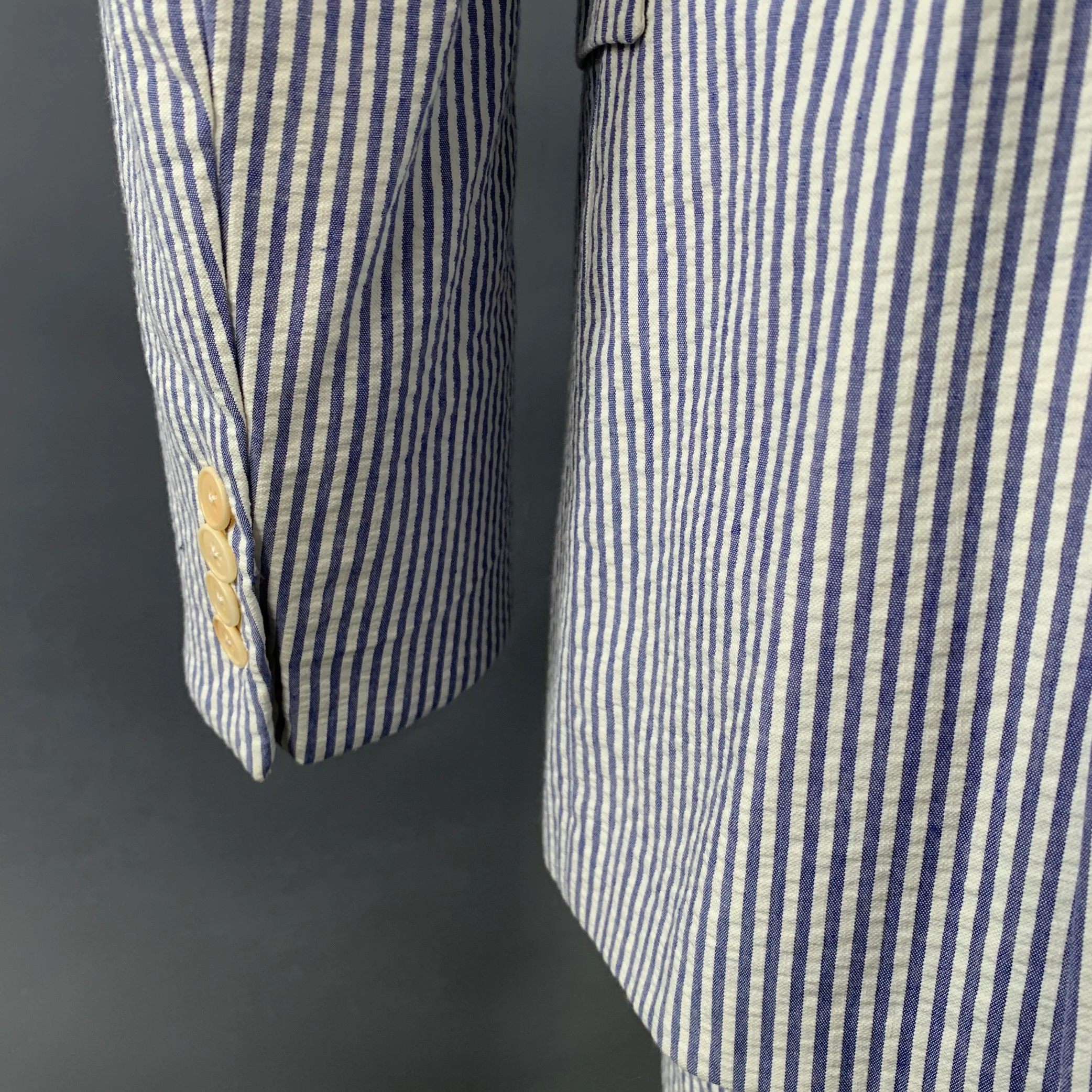 NEIMAN MARCUS Size 40 Blue White Stripe Seersucker Notch Lapel Suit - Image 6