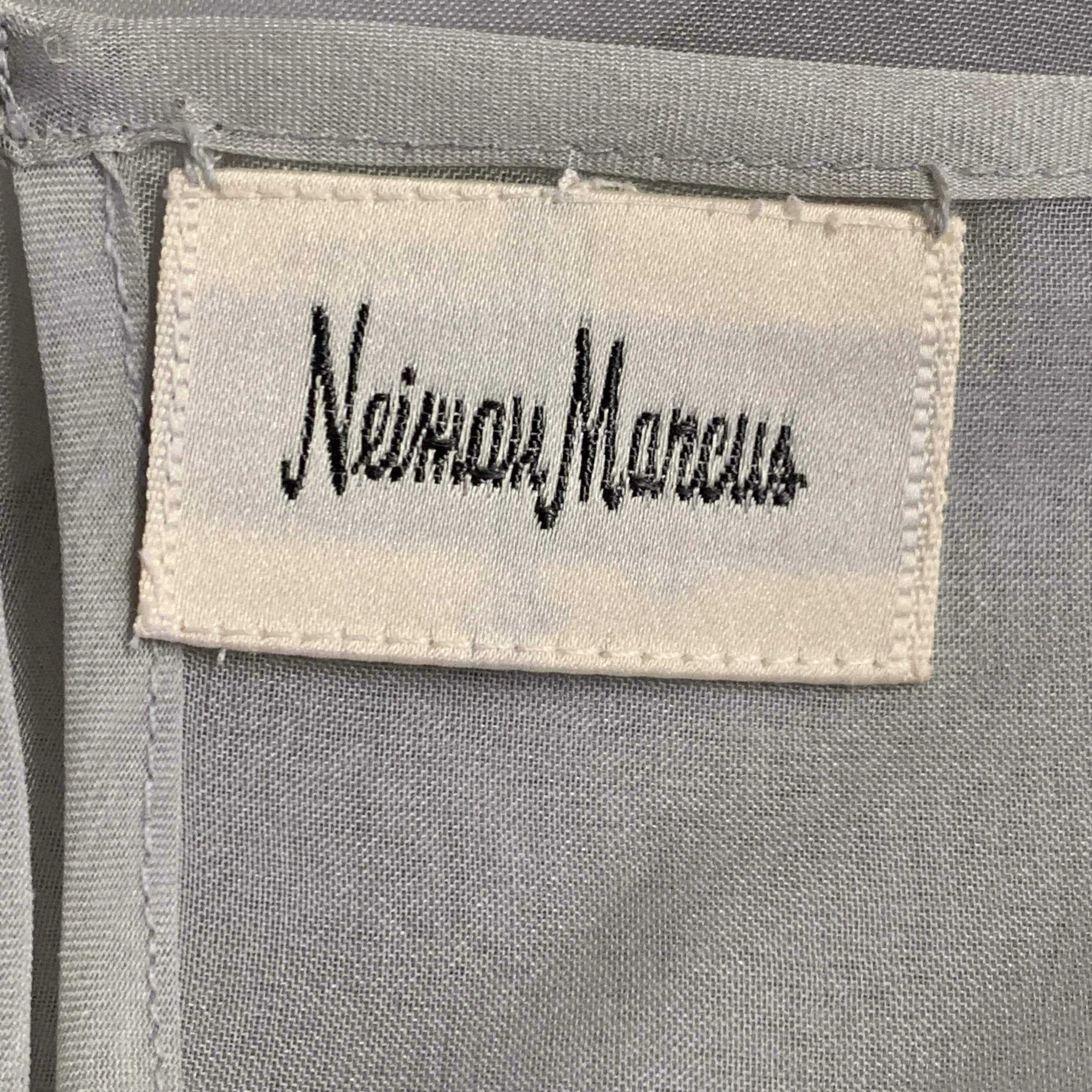 NEIMAN MARCUS Size M Grey Silk Embroidered 2 PC Dress Top Set - Image 12