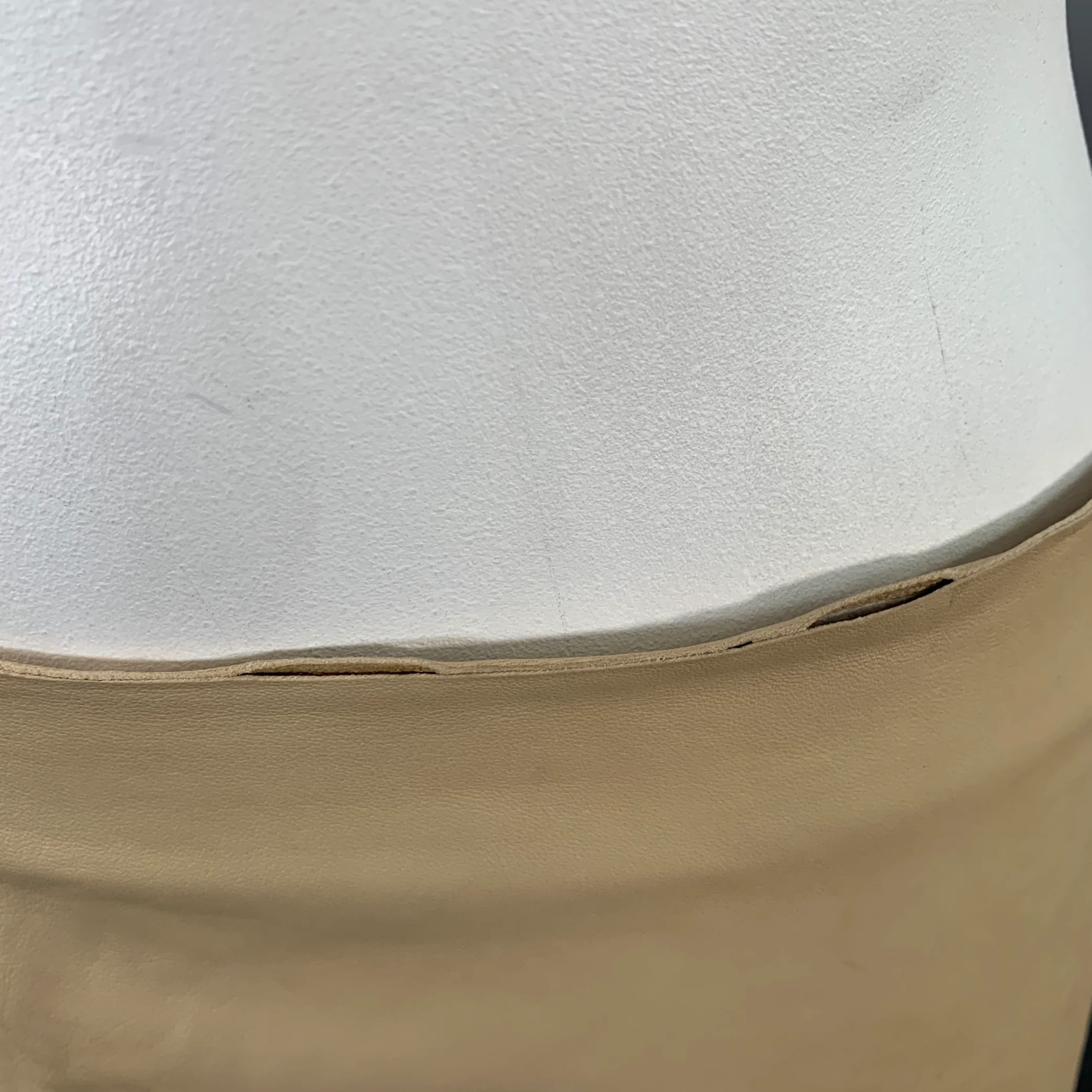 NICOLE FARHI Size 10 Beige Leather Lambskin Side Zipper Midi Skirt - Image 3