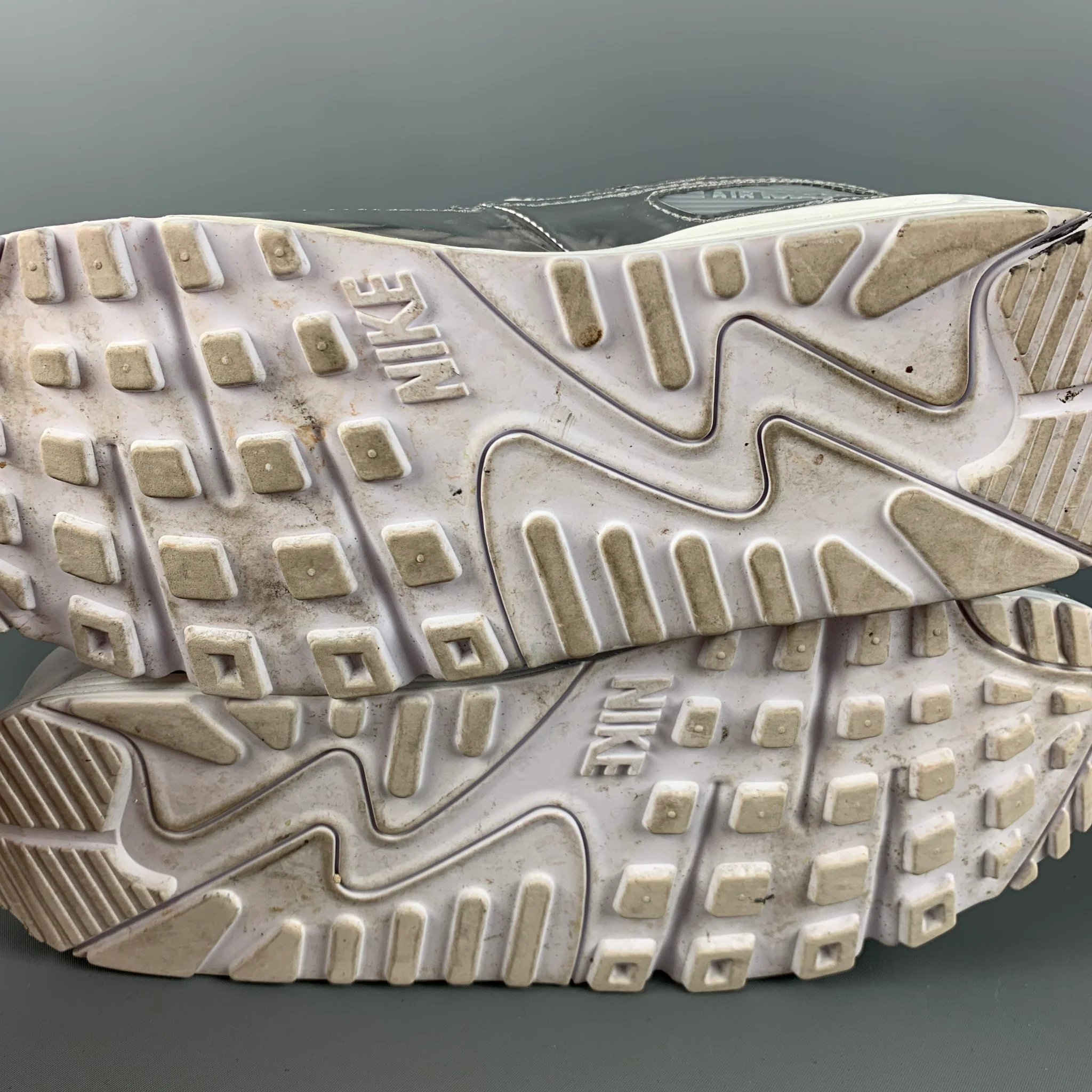 NIKE Air Max 90 Size 12 Silver Metallic Leather Lace Up Sneakers - Image 8