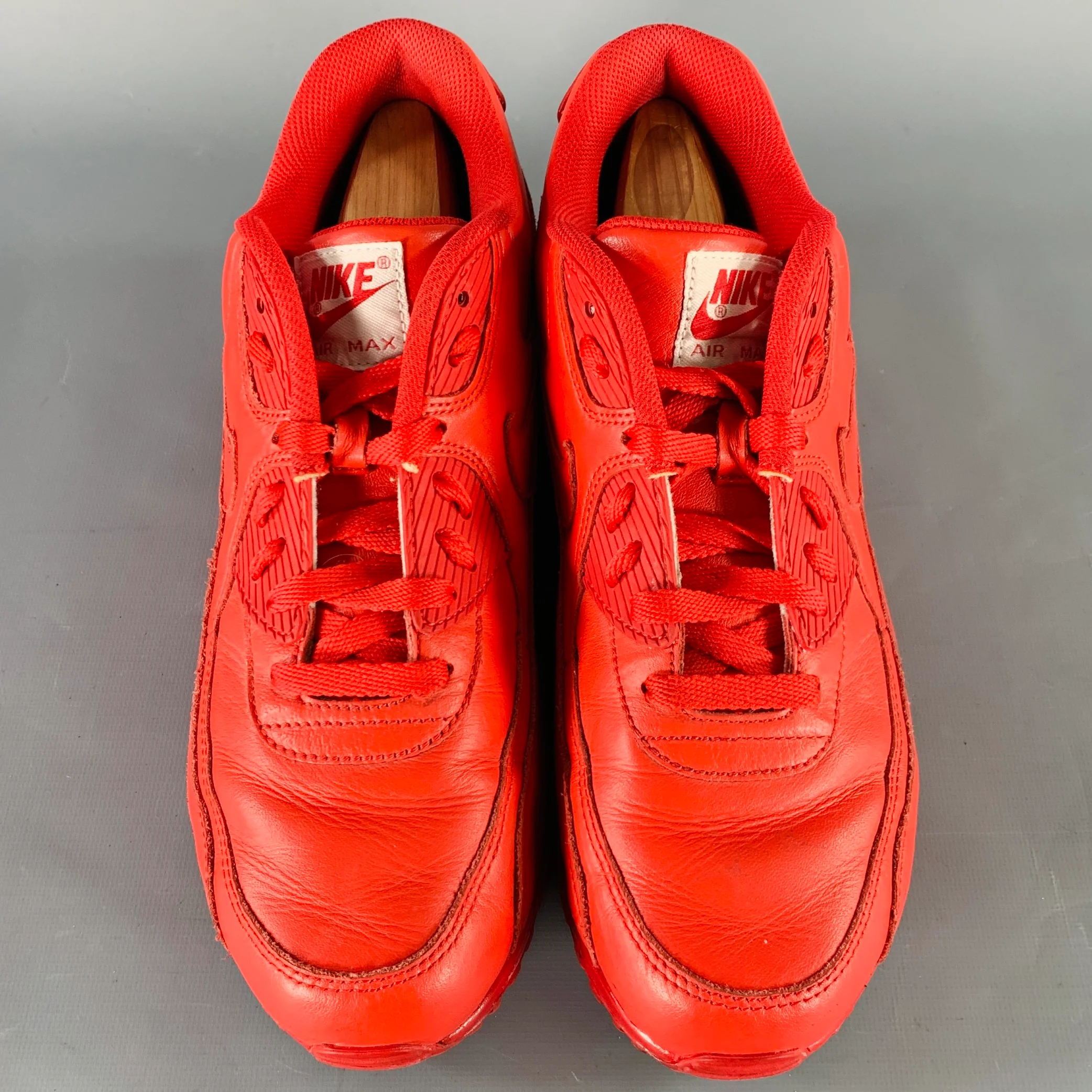 NIKE AIR MAX Size 10 Red Leather Lace-Up Sneakers - Image 4
