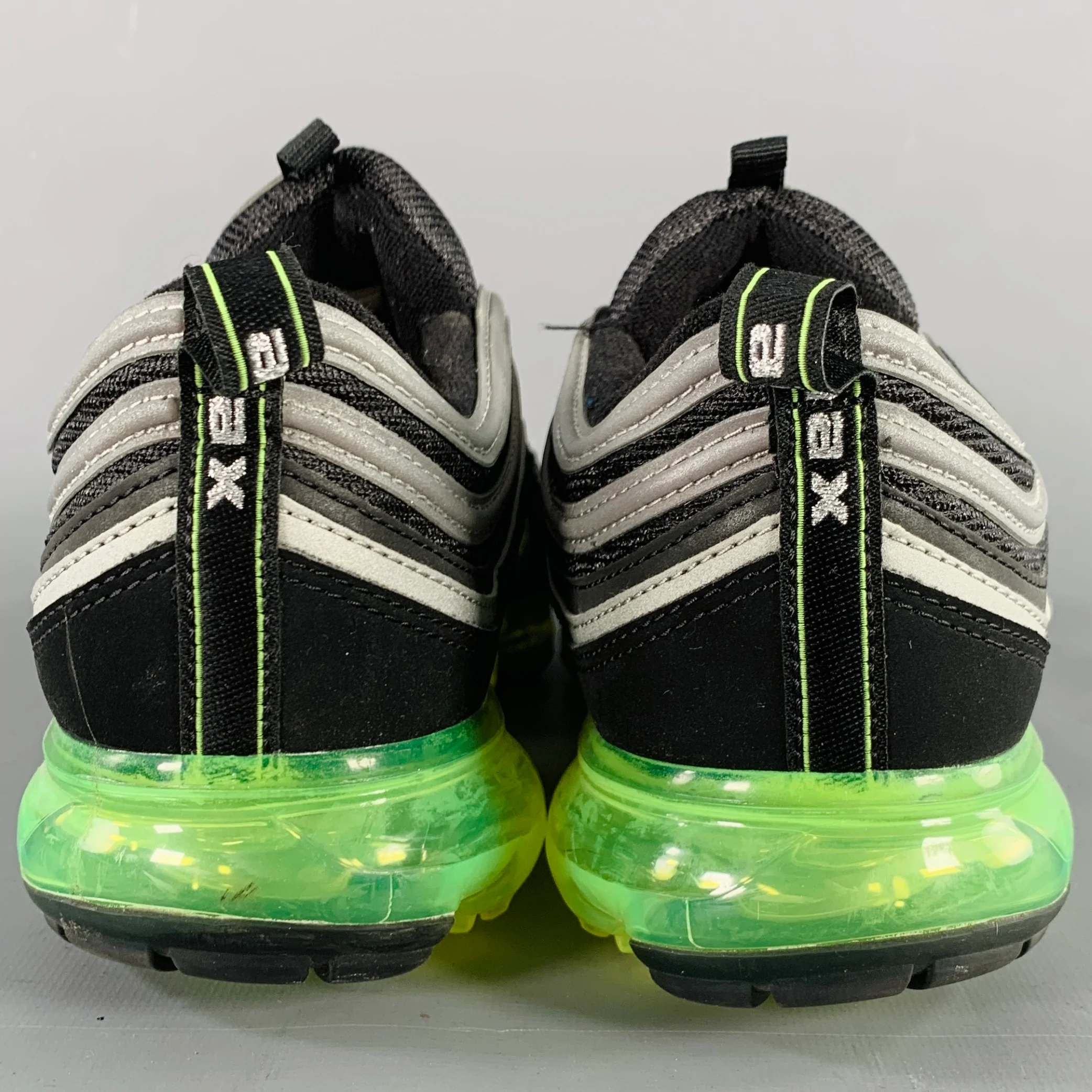 NIKE Size 10.5 Black Neon Green Mesh Lace-Up Sneakers - Image 3