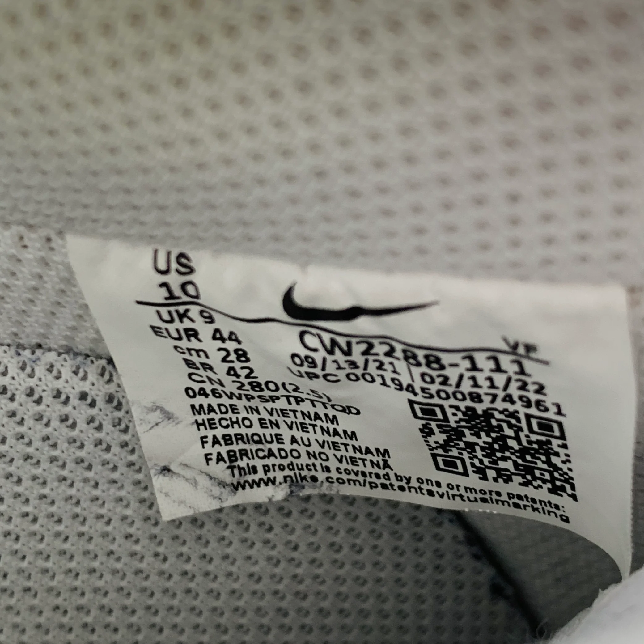 NIKE Size 10 White Leather Rubber Sole Platform Sneakers - Image 8