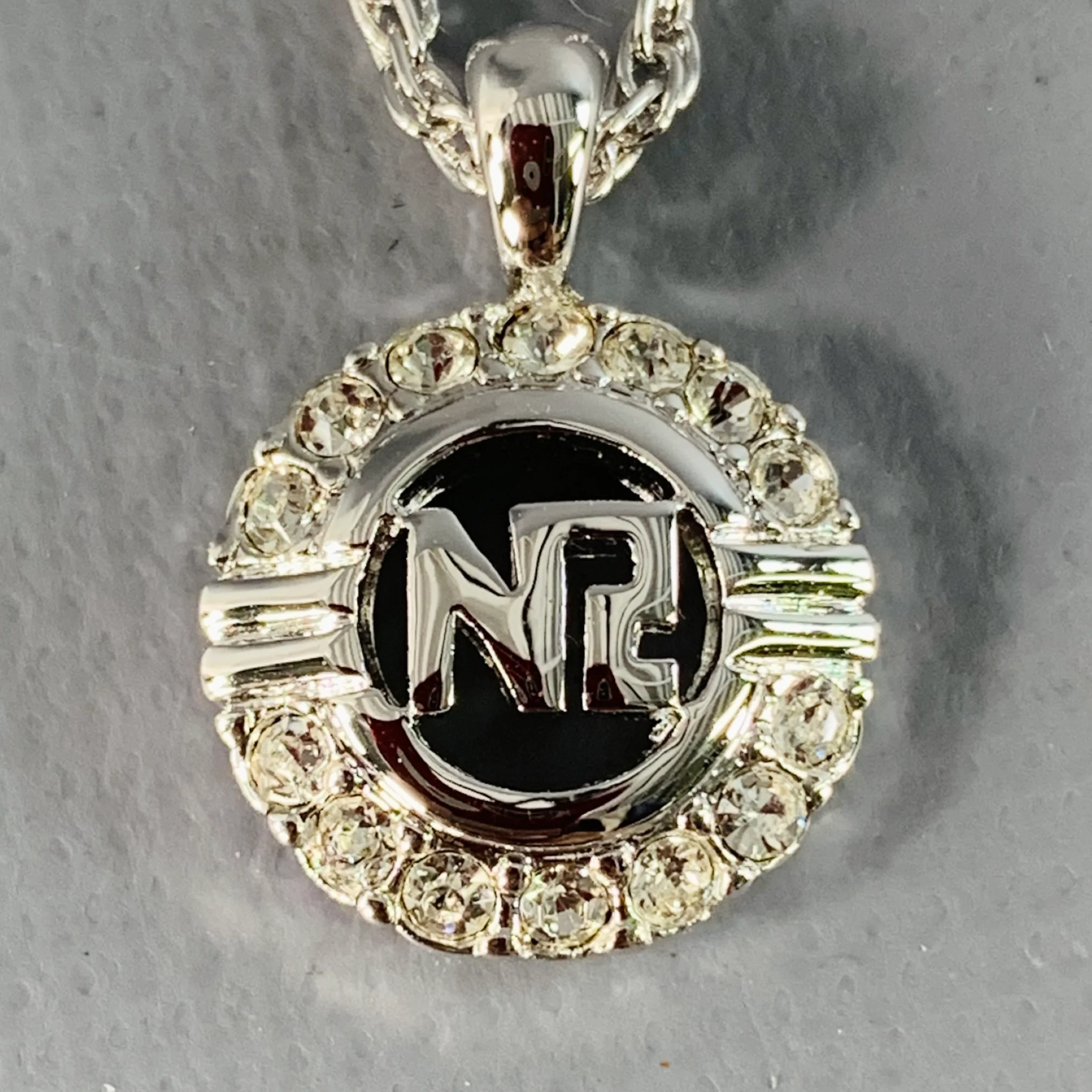 NINA RICCI Silver Chain Link Metal Monogram Pendant Necklace - Image 3