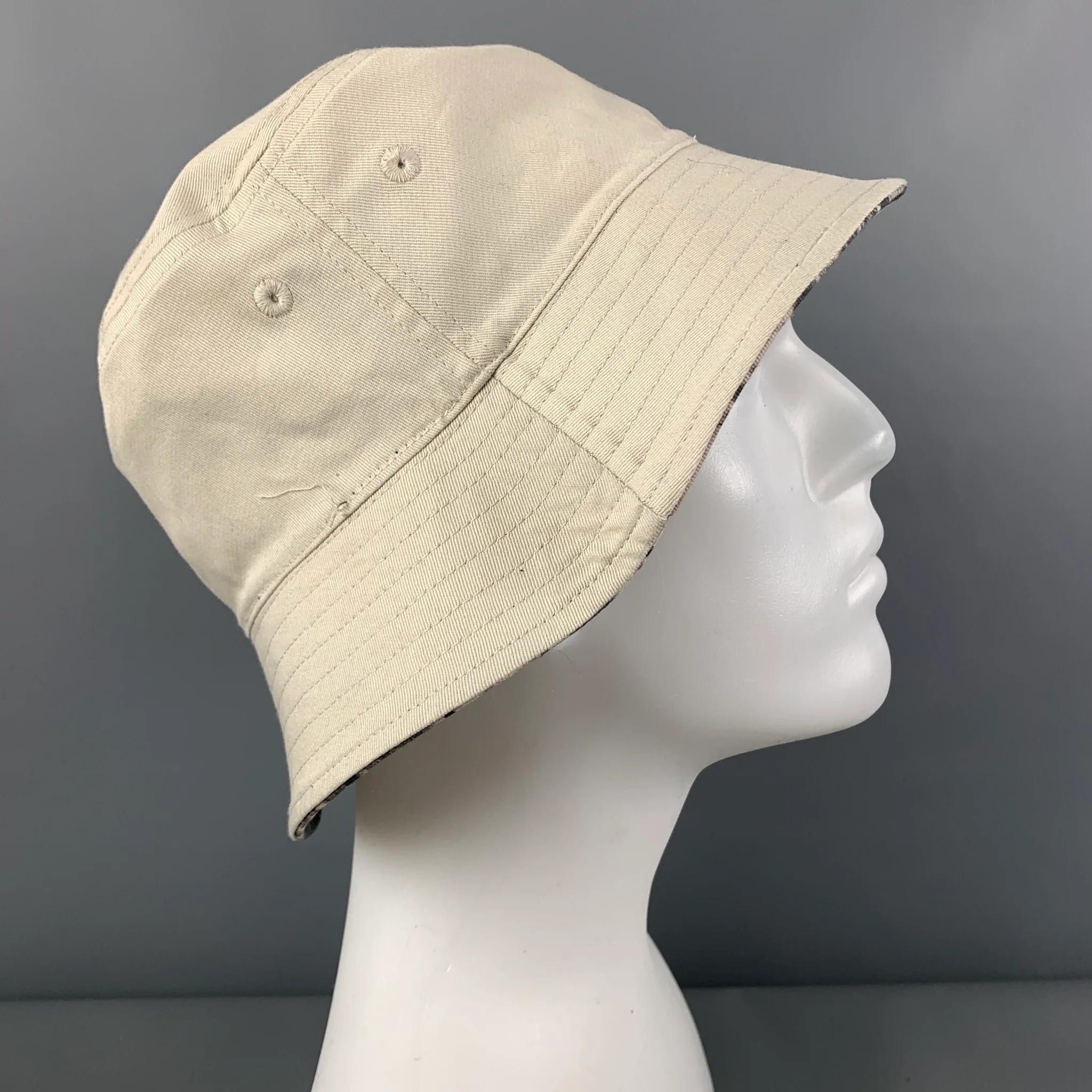 NO BRAND Size One Size Beige Green Camoflage Hats - Image 7