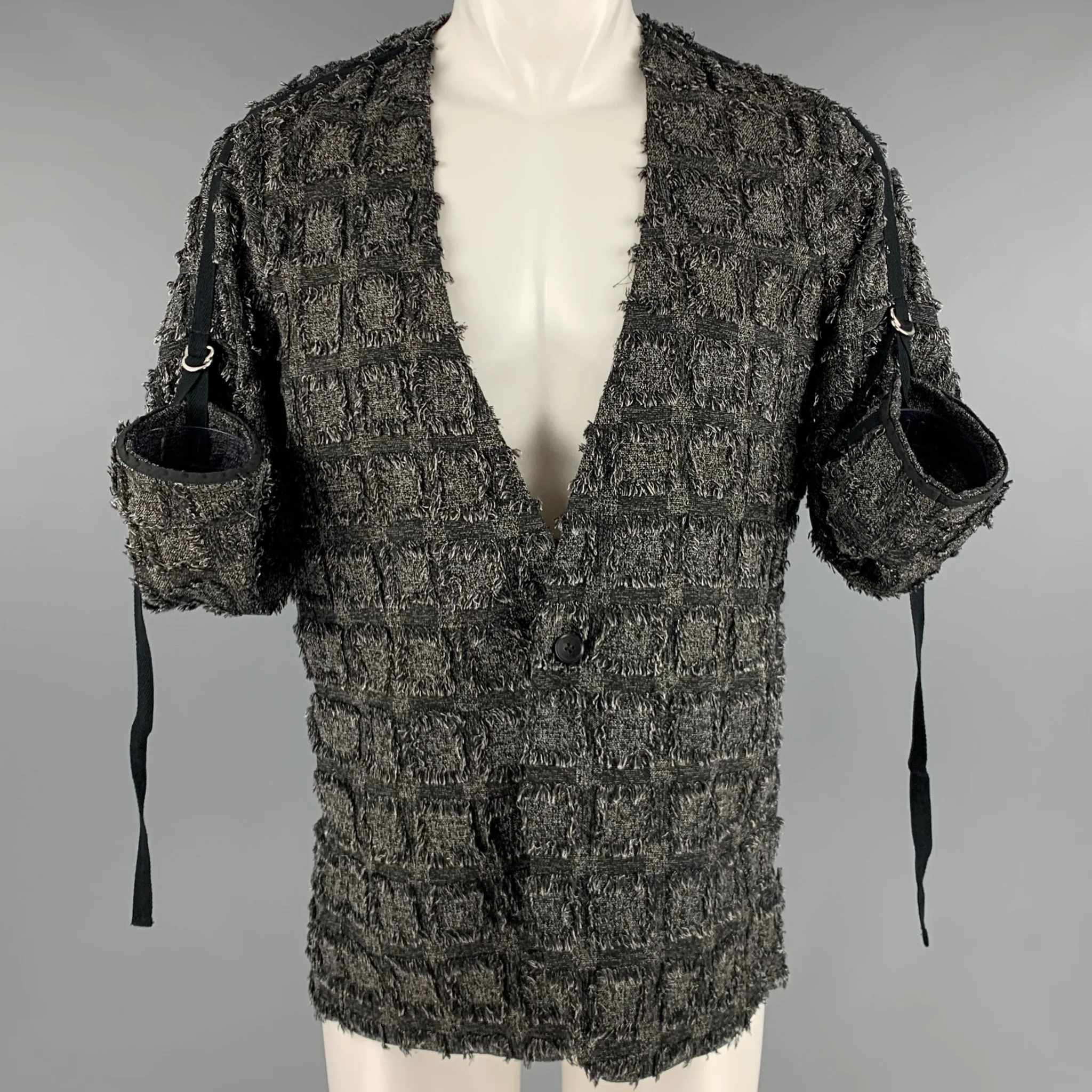 NO ID. BLACK Size M Black White Textured Polyester Blend 3/4 Sleeves Cardigan - Image 2