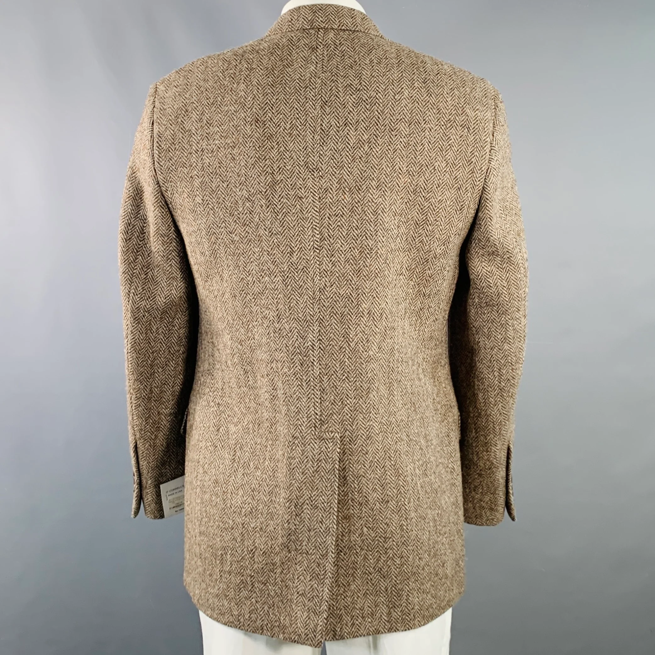 O'CONNELL'S Size 42 Long Brown Beige Herringbone Wool Sport Coat - Image 4