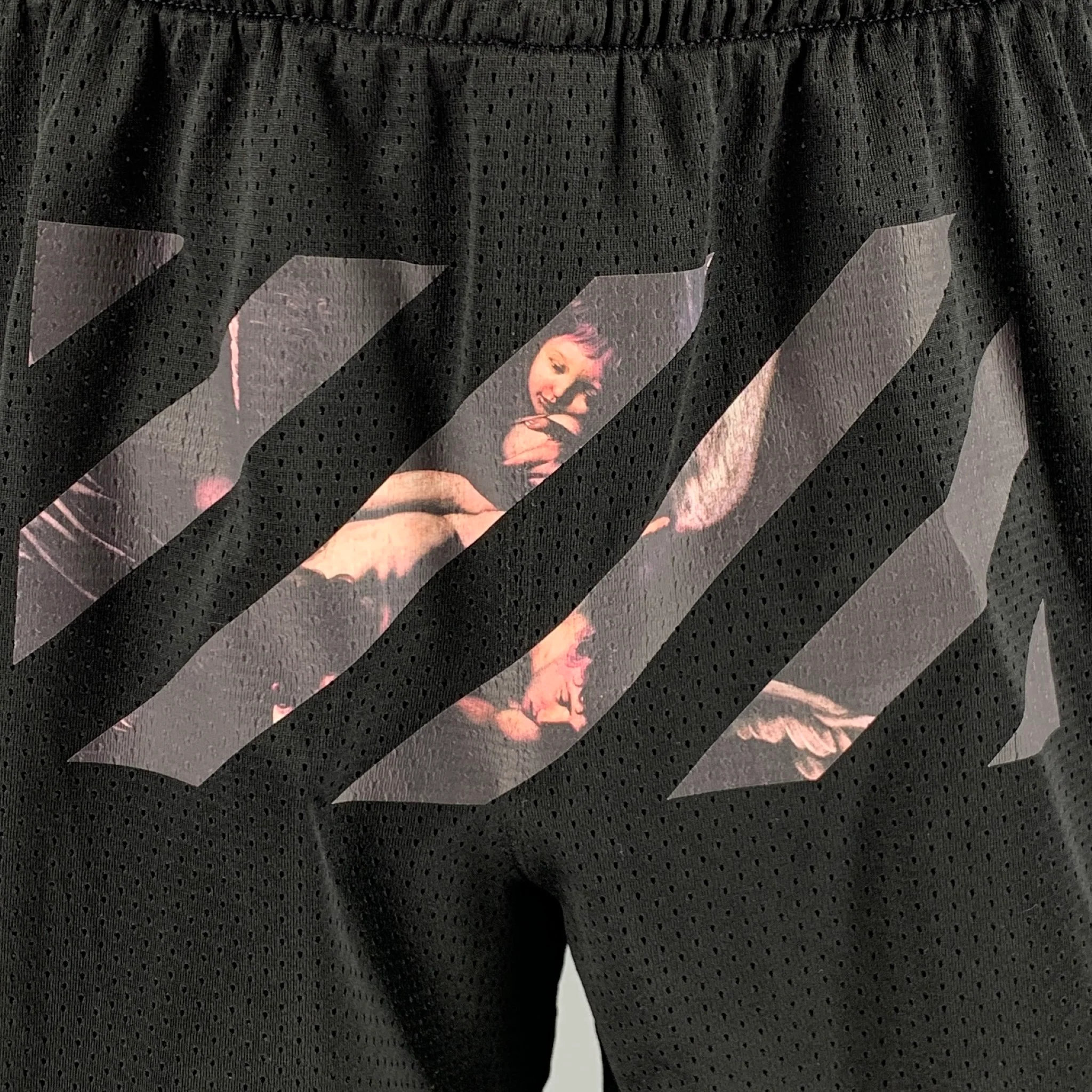 OFF-WHITE Size L Black Mesh Polyester Elastic Waistband Shorts - Image 2