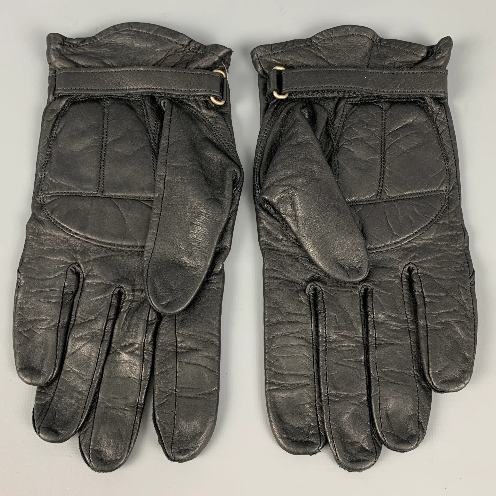 OLYMPIA Black Solid Leather Gloves - Image 2