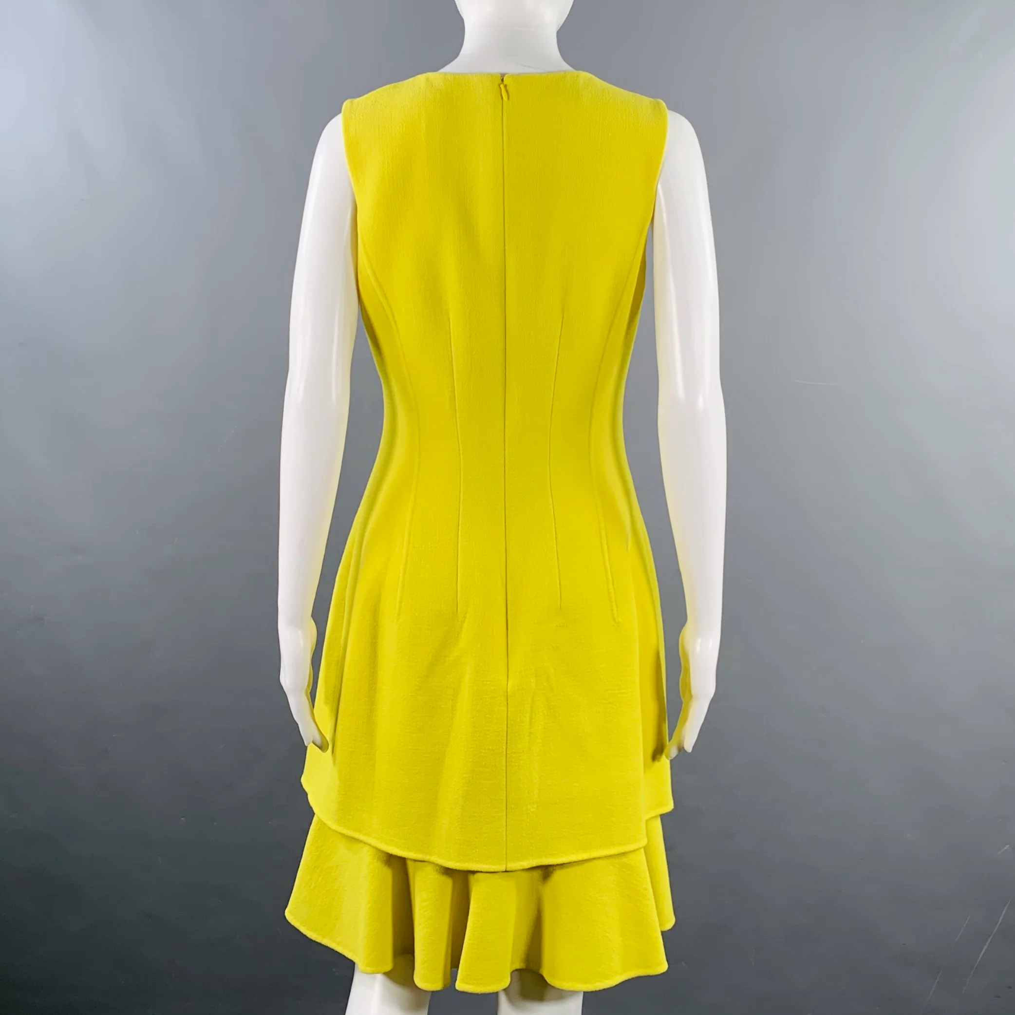 OSCAR DE LA RENTA Size 6 Neon Yellow Crepe Tiered Cocktail Dress - Image 3