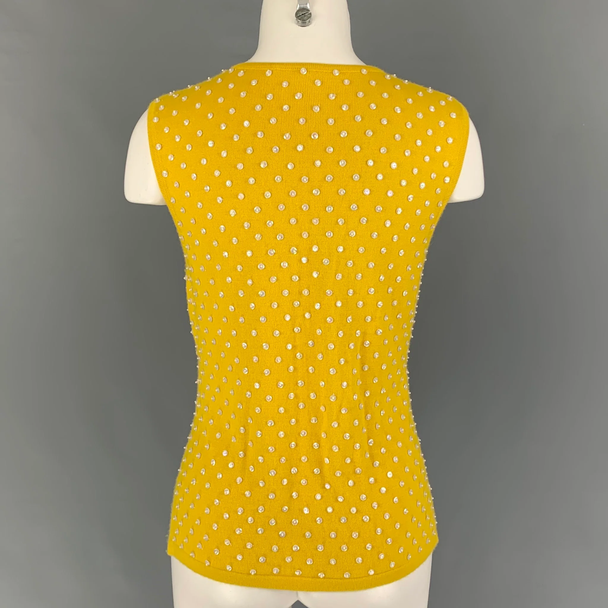 OSCAR DE LA RENTA Size M Yellow Cashmere Beaded Sleeveless Pullover - Image 3