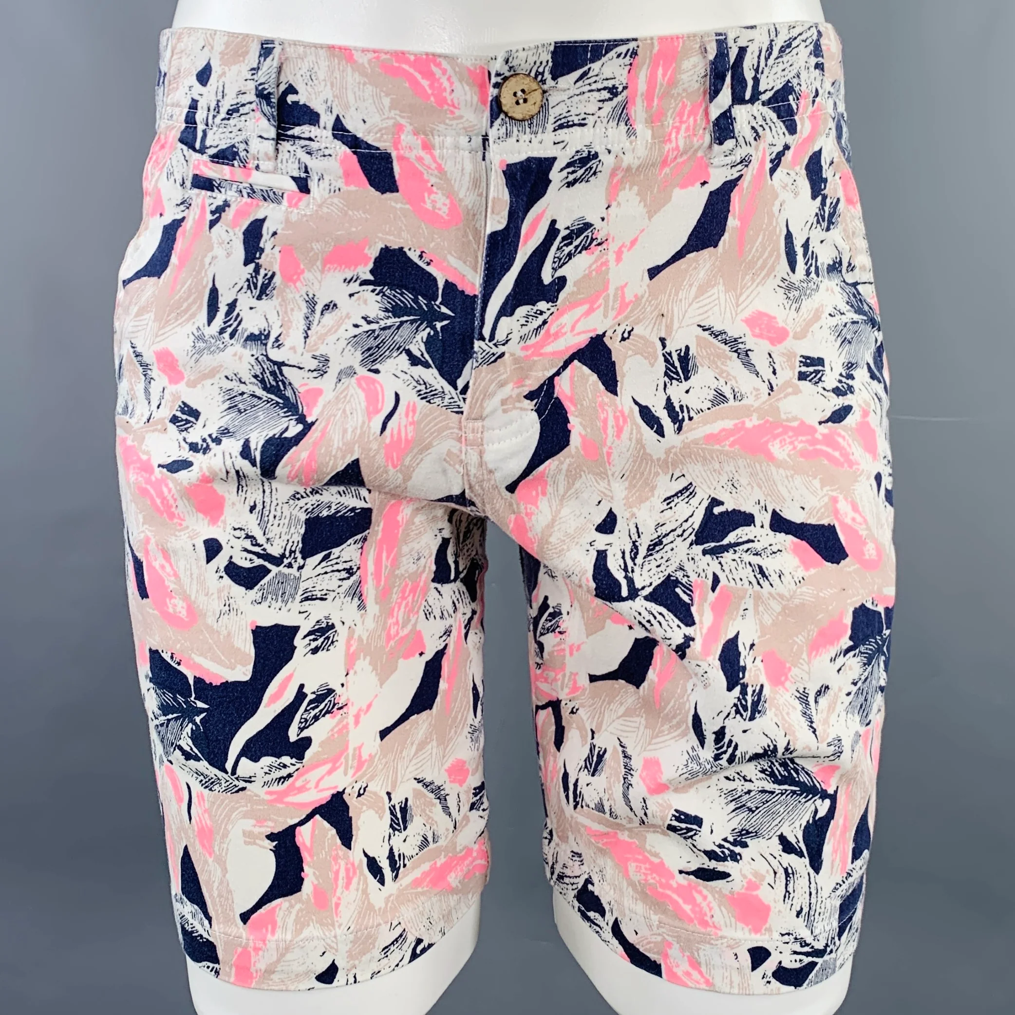 OXFORD LADS Size 30 Tan Pink Leaves Cotton Blend Flat Front Shorts