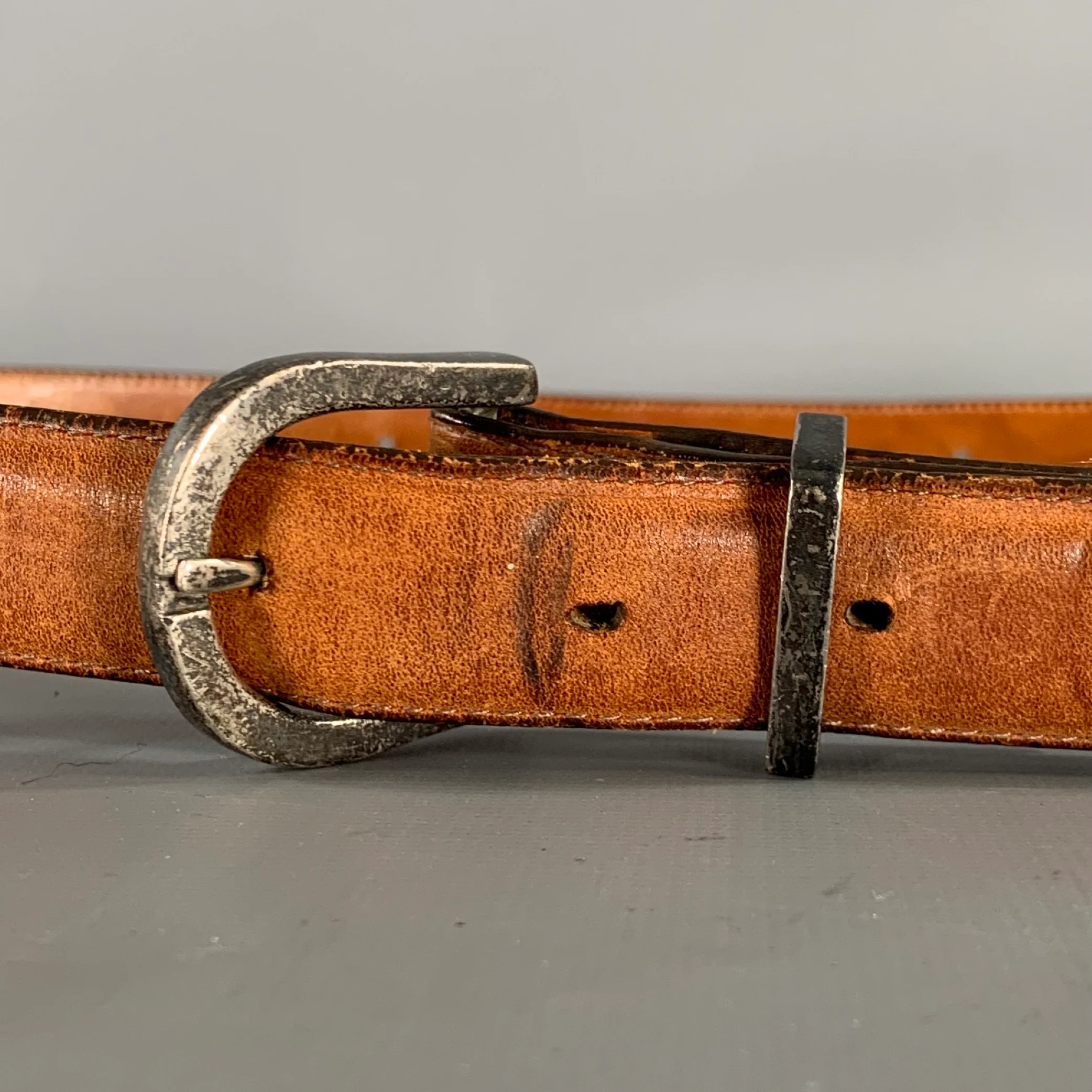 PAT AREIAS Size 30 Brown Leather Belt - Image 2