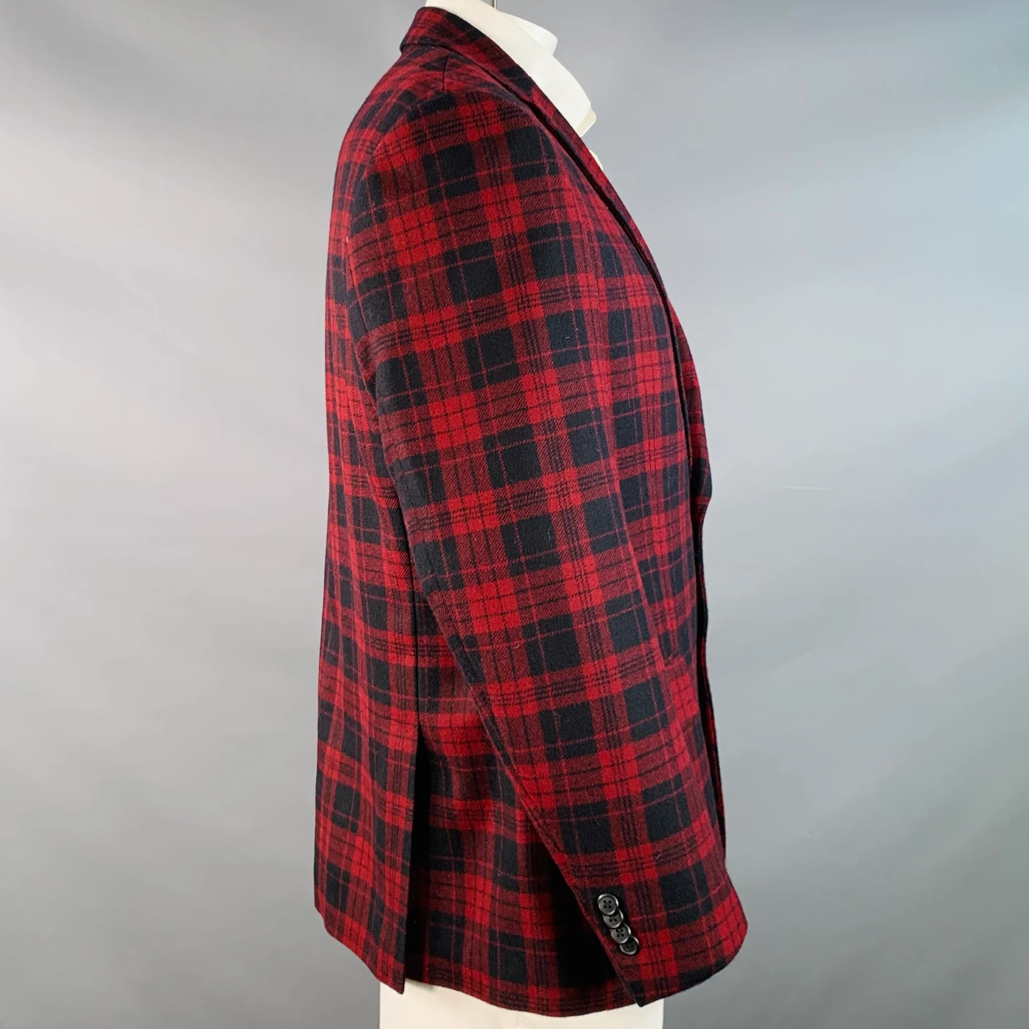 PAUL FREDRICK Size 44 Regular Red Black Plaid Wool Tailored Fit Notch Lapel Sport Coat - Image 2