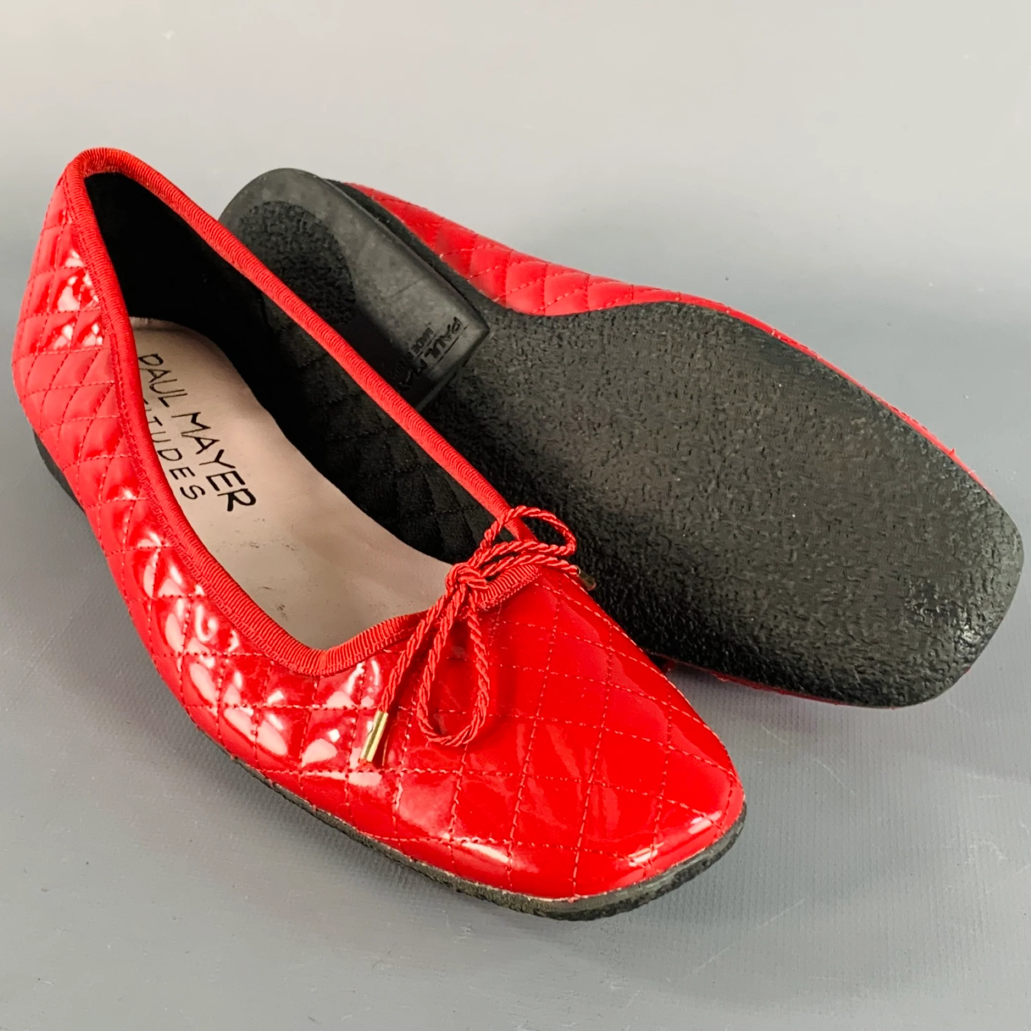 PAUL MAYER Size 9 Red Patent Leather Quilted Bow Flats - Image 5