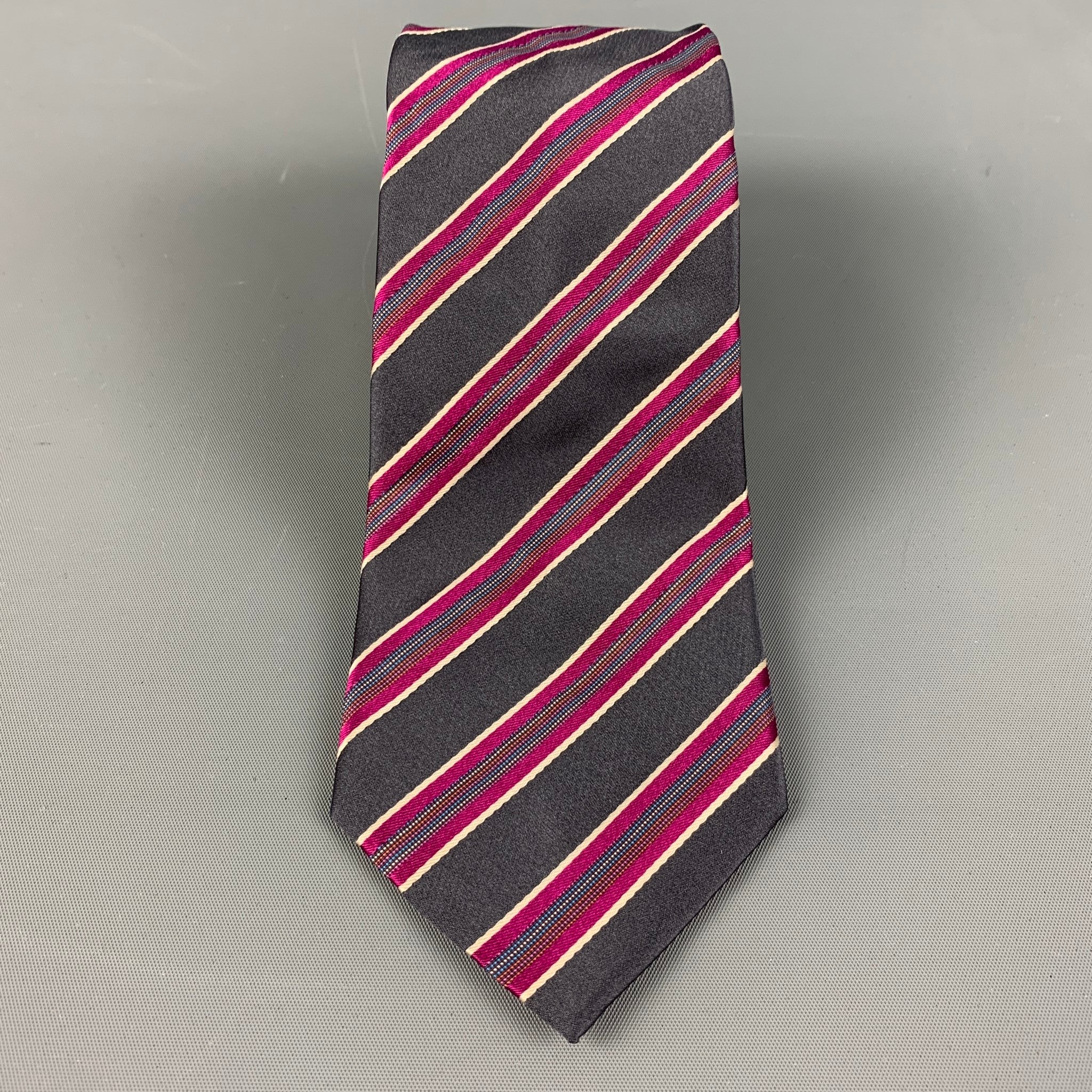 PAUL SMITH Grey & Magenta Diagonal Stripe Silk Tie - Image 2