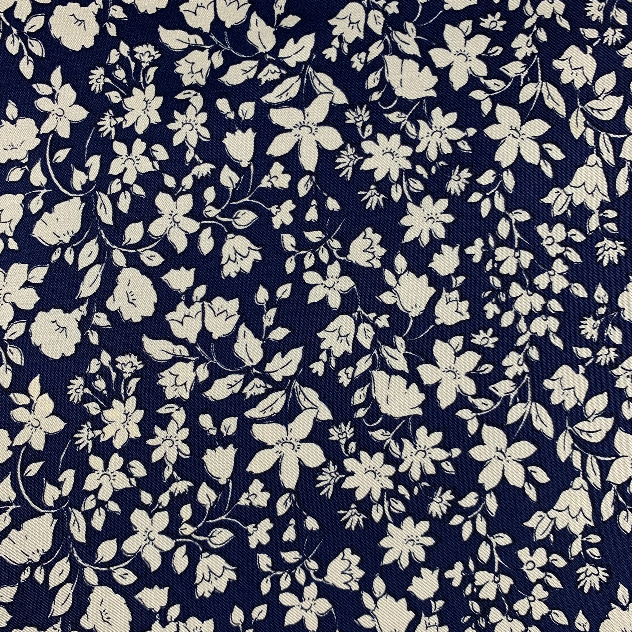 PAUL SMITH Navy White Floral Silk Twill Pocket Square - Image 2