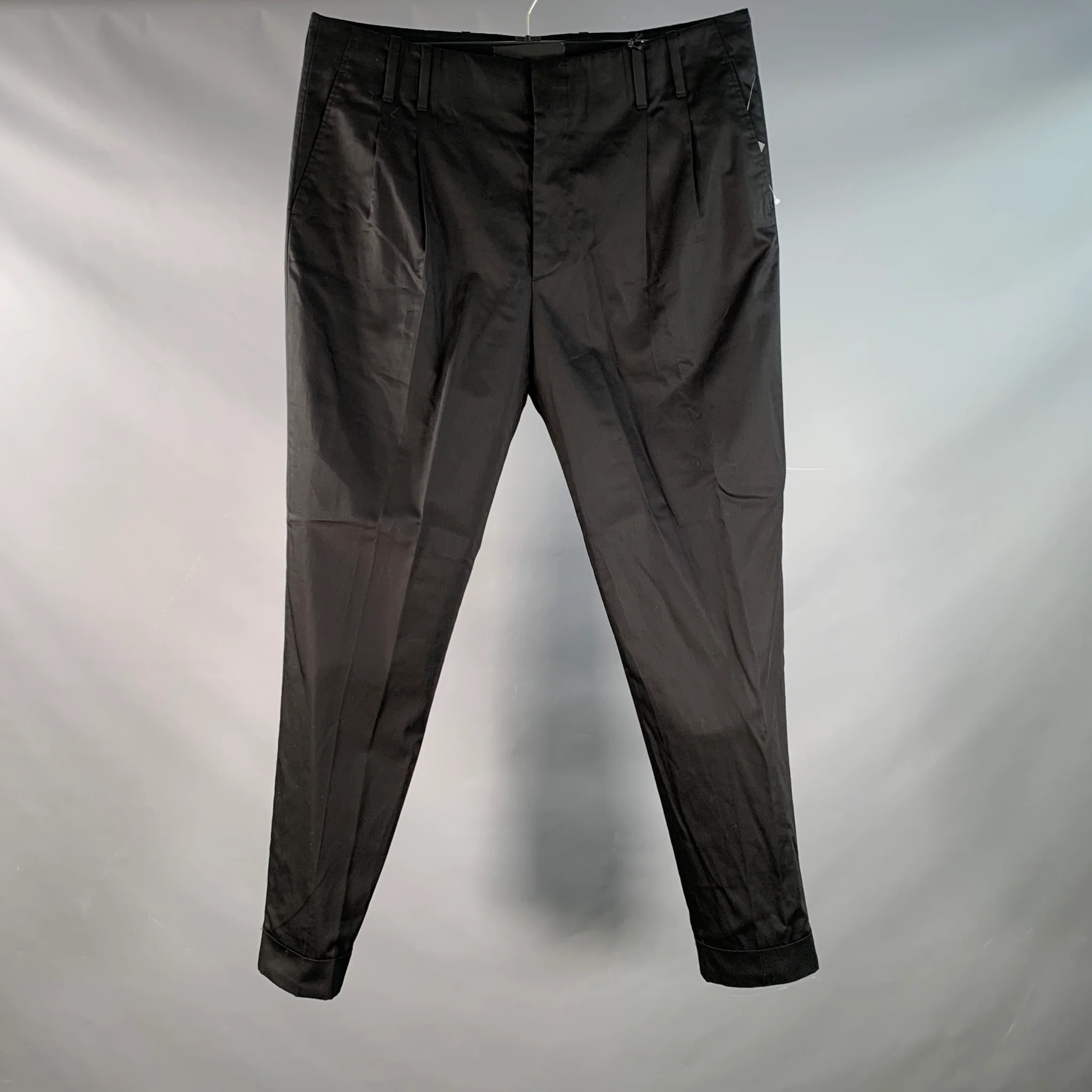PAUL SMITH Size 34 Black Cotton Pleated Formal Tapered Dress Pants