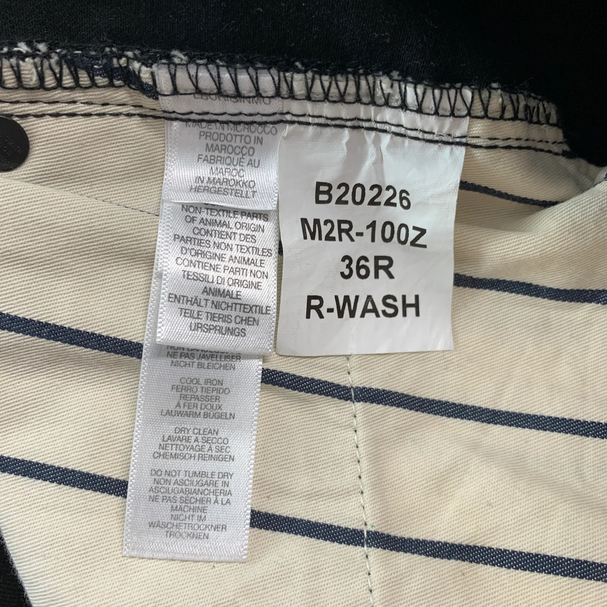 PAUL SMITH Size 36 Black Cotton Blend Jeans - Image 7