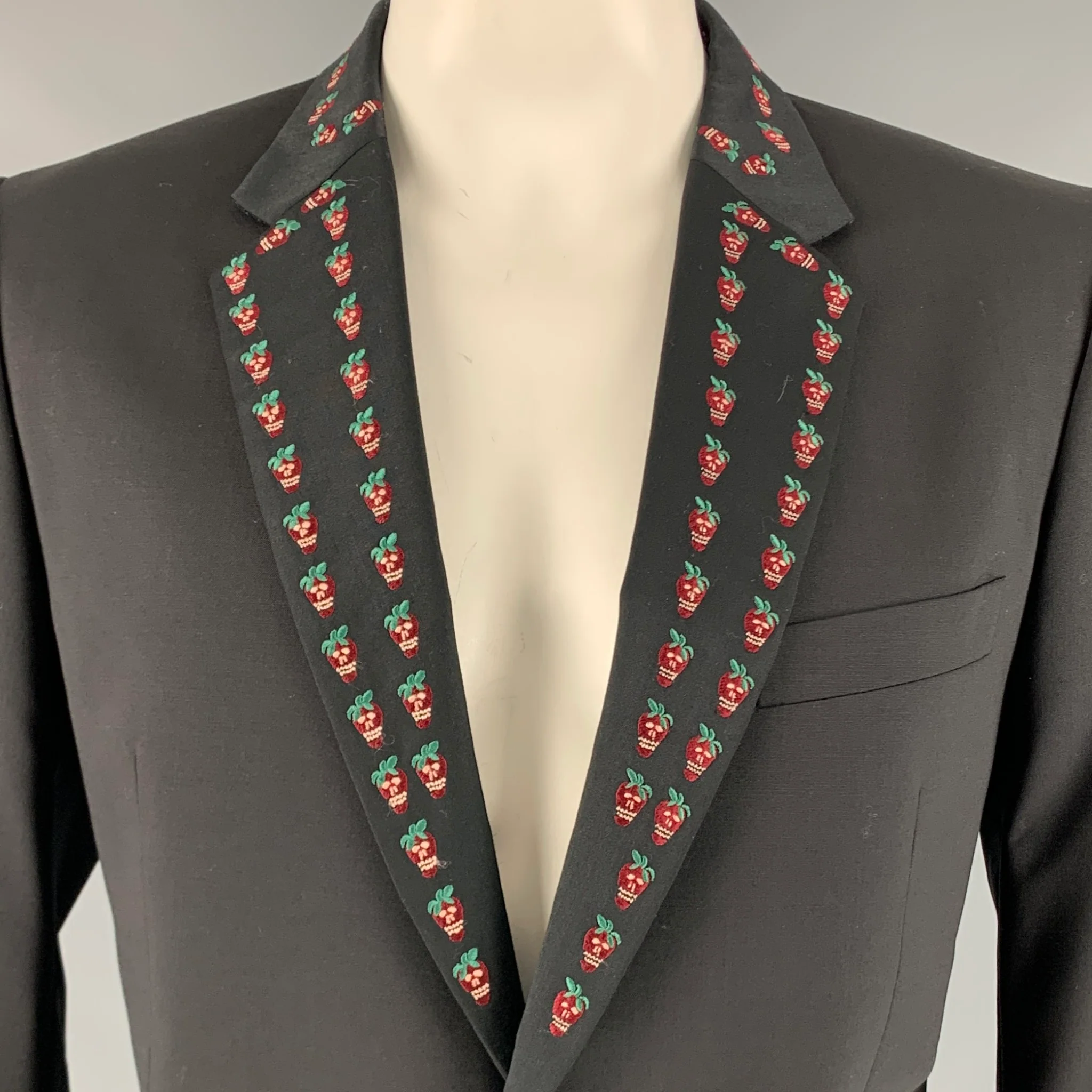 PAUL SMITH Size 44 Black Embroidery Wool Elastane Tuxedo Sport Coat - Image 2