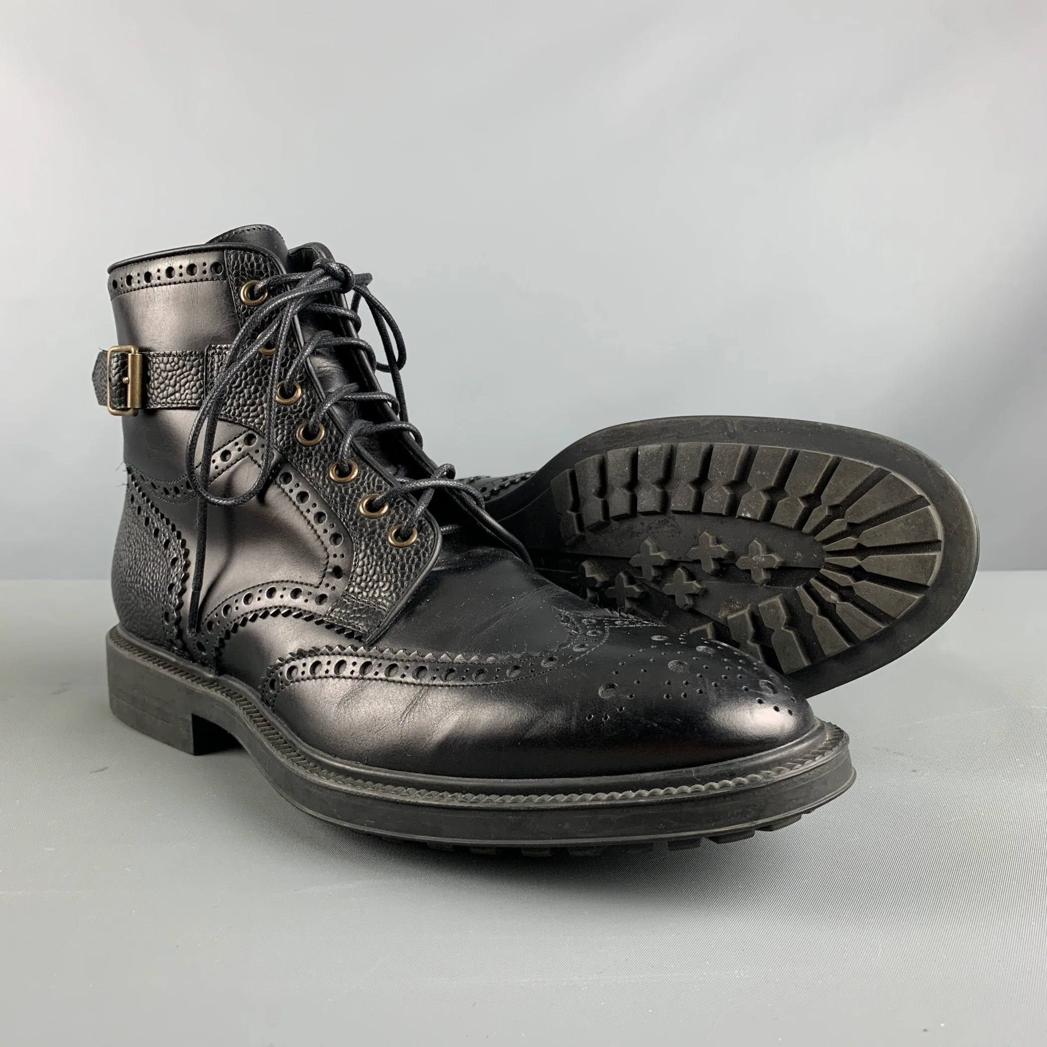PAUL SMITH Size 9 Black Perforated Leather Wingtip Boots - Image 5