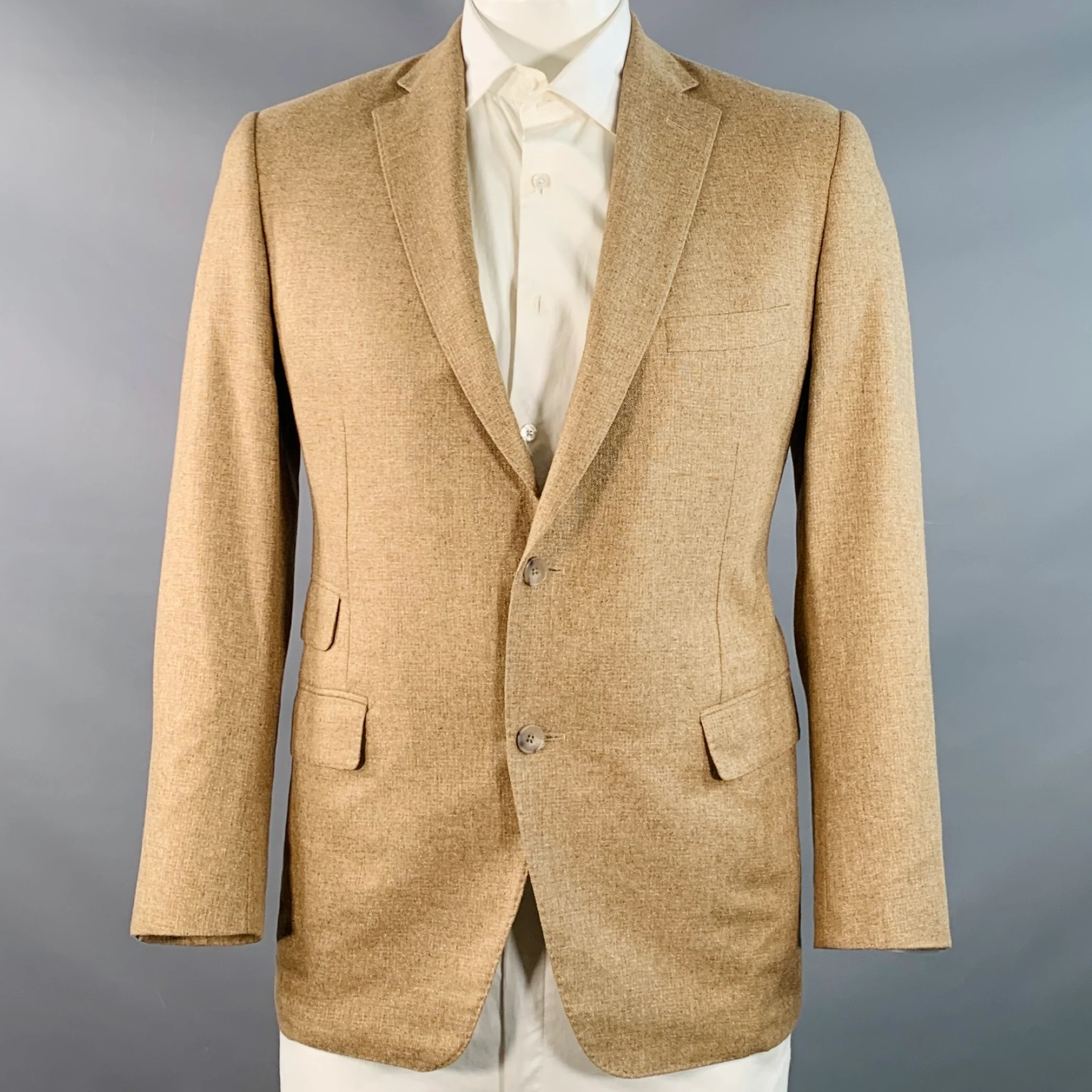 PAUL STUART Size 42 Regular Tan Silk Notch Lapel Sport Coat