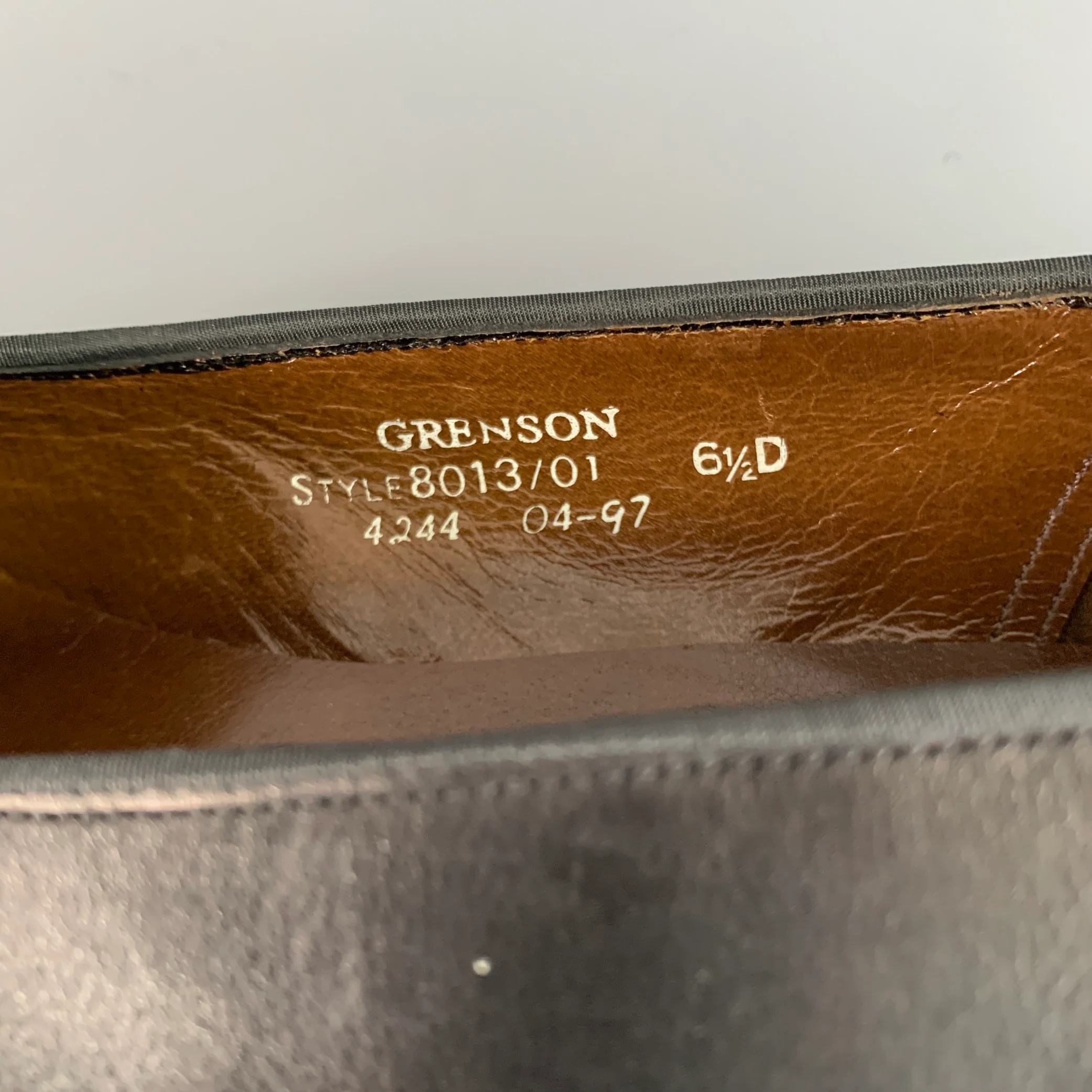 PAUL STUART x GRENSON Size 7.5 Black Leather Bow Loafers - Image 8