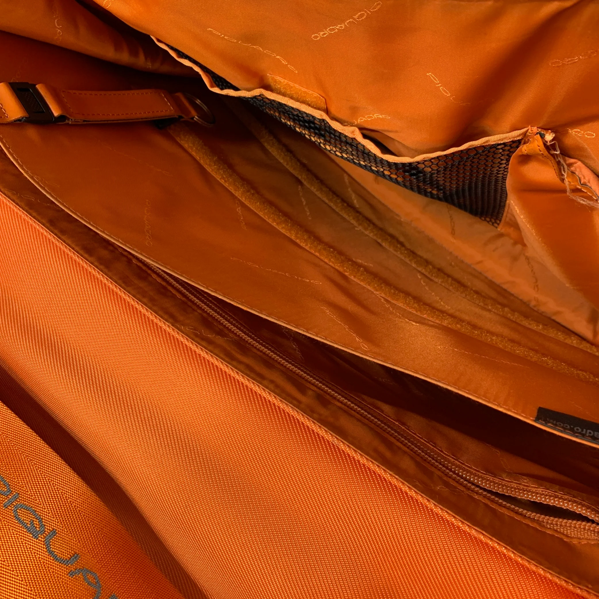 PIQUADRO Orange Leather Messenger Laptop Bag - Image 6