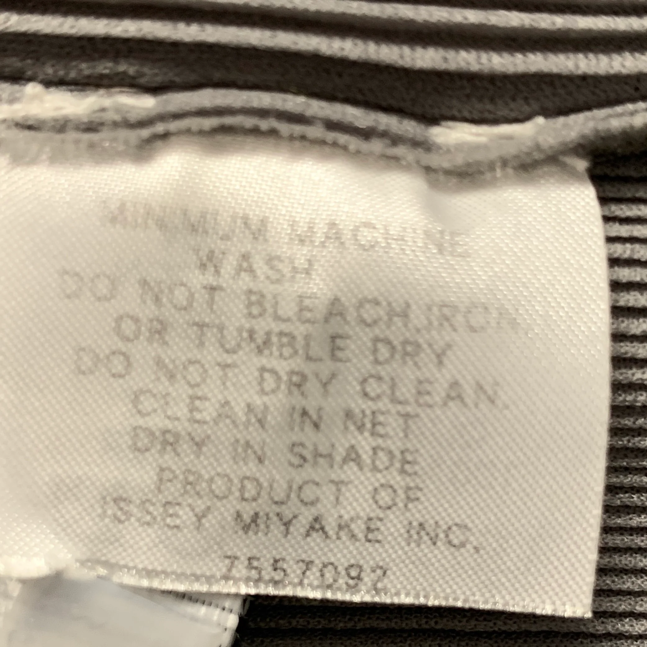 PLEATS PLEASE by ISSEY MIYAKE Size M Grey Polyester Crinkled Dress Top - Image 6