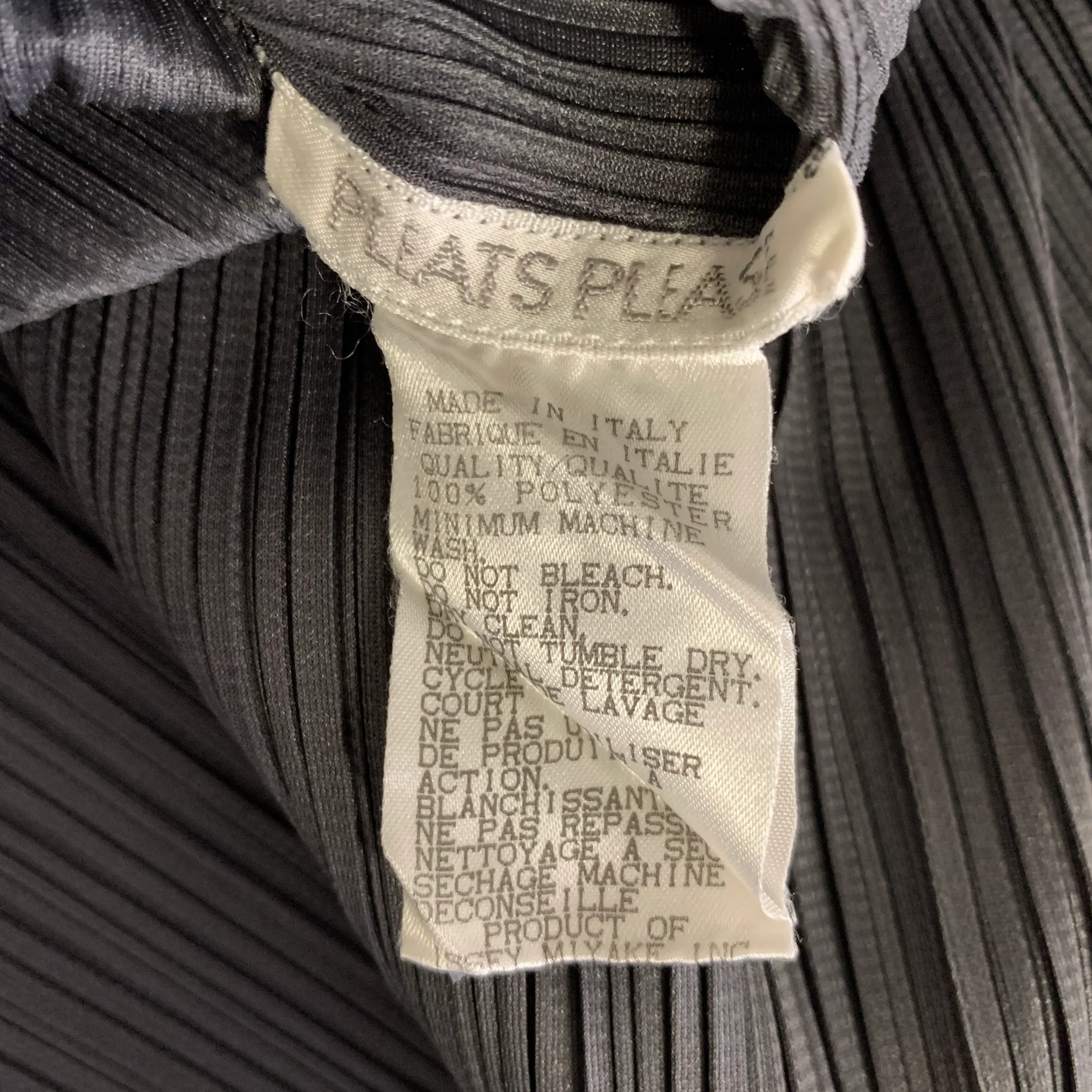PLEATS PLEASE by ISSEY MIYAKE Size M Grey Polyester Pleated Scoop Neck Dress Top - Image 7