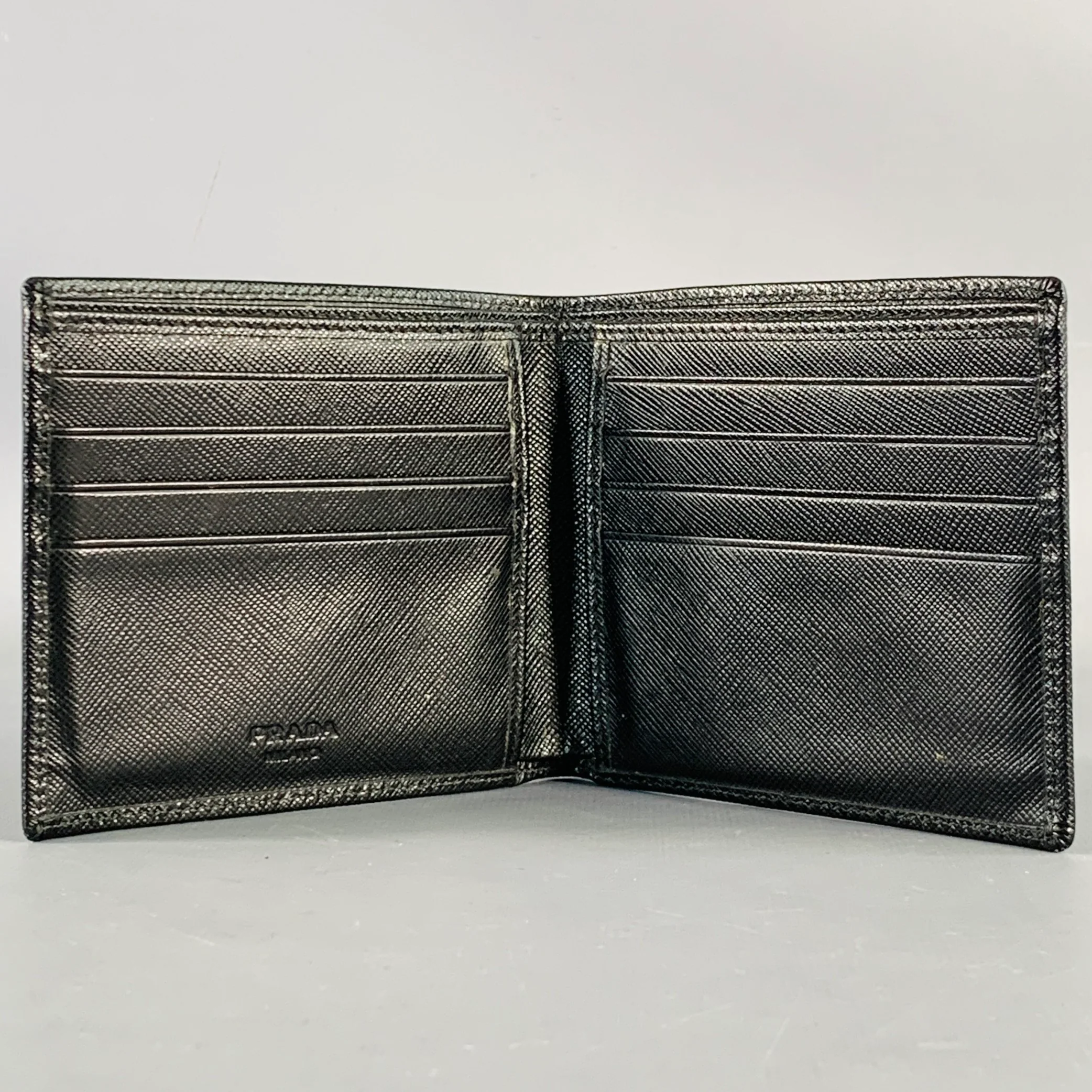 PRADA Black Saffiano Leather Bifold Wallet - Image 3