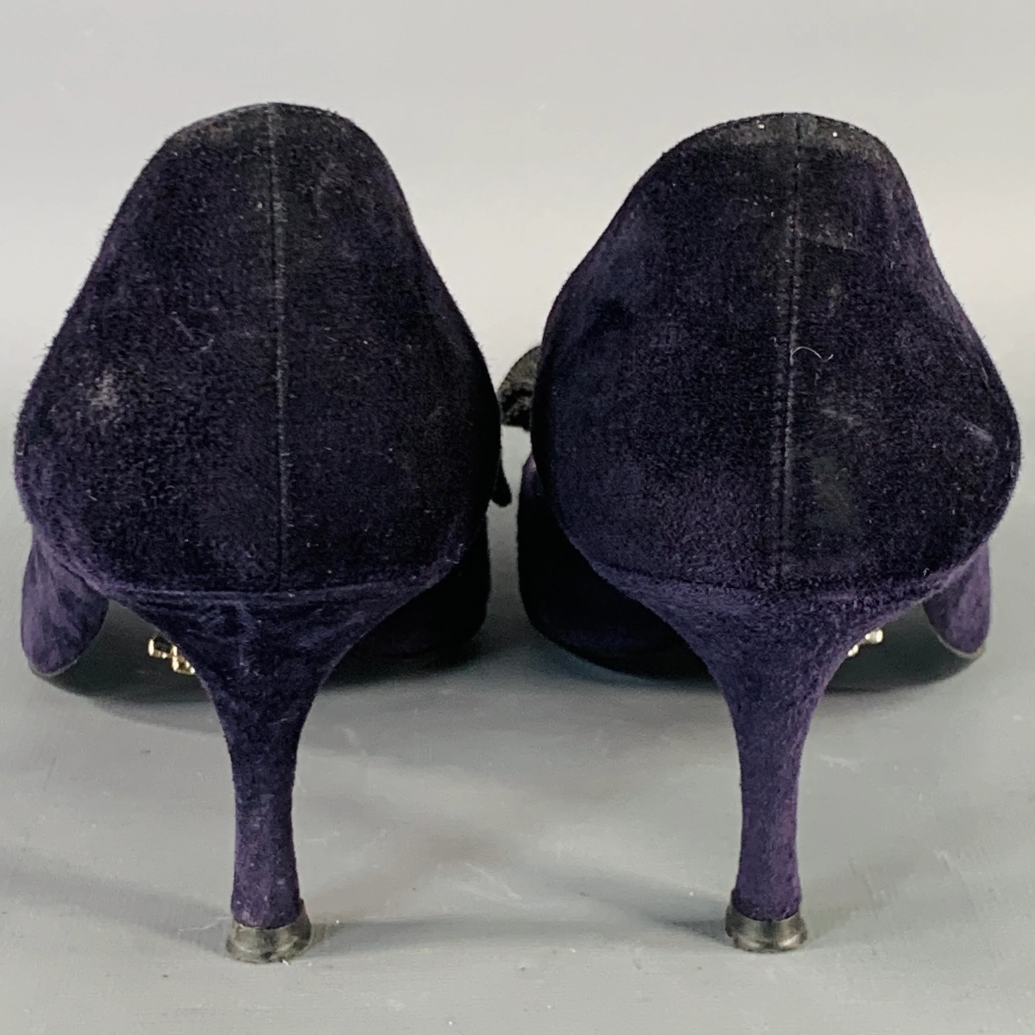 PRADA Size 11 Navy Suede Bow Pointed Toe Kitten Heel Pumps - Image 3