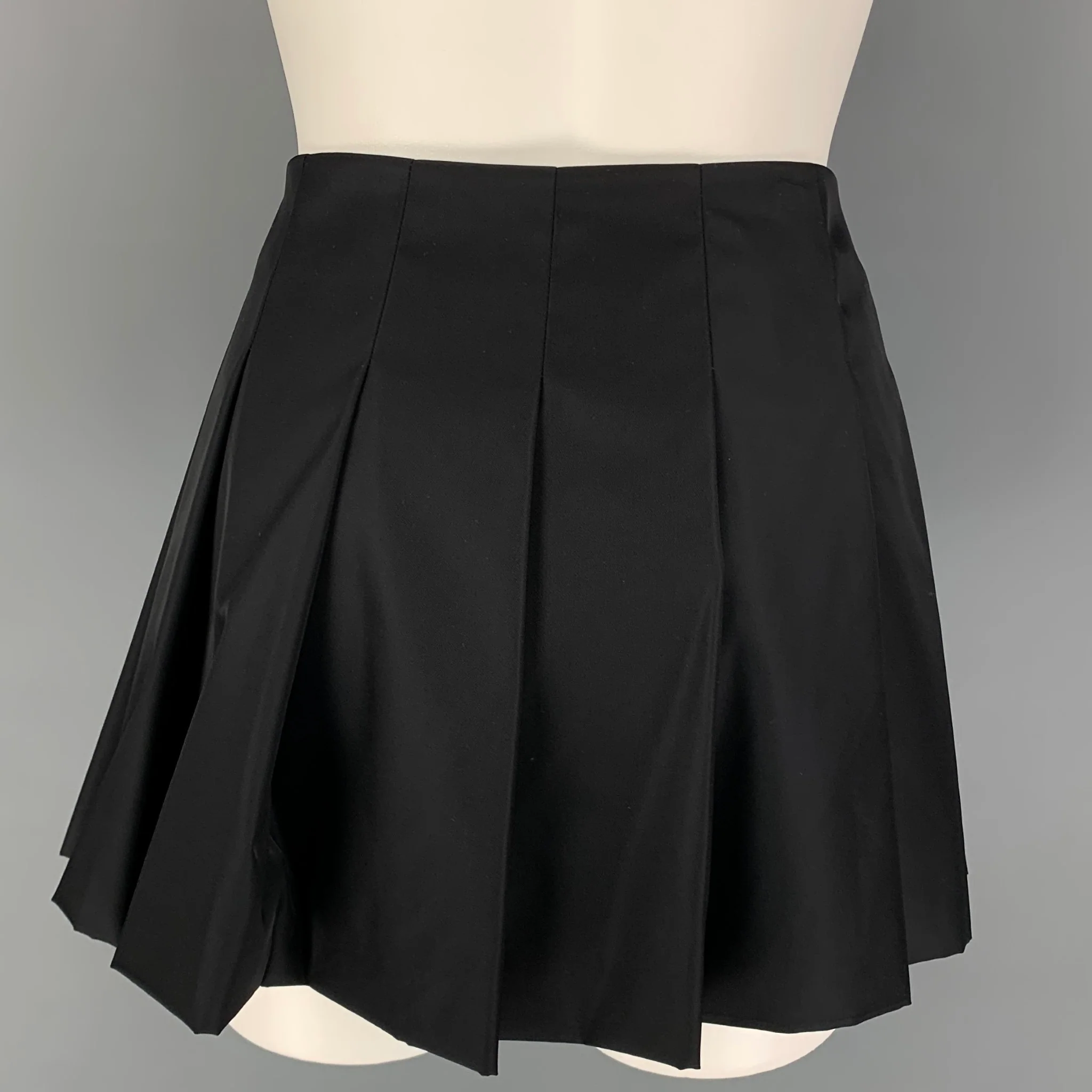 PRADA Size 2 Black Polyamide Pleated Re-Nylon Mini Skirt - Image 4